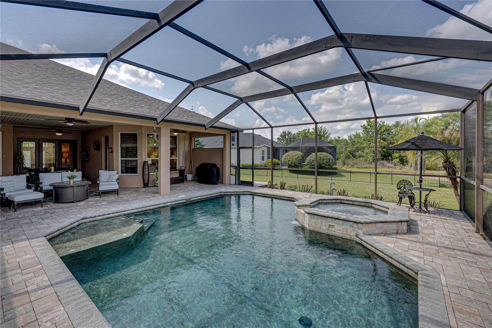 Listing photo id 79 for 19743 Prince Benjamin Drive