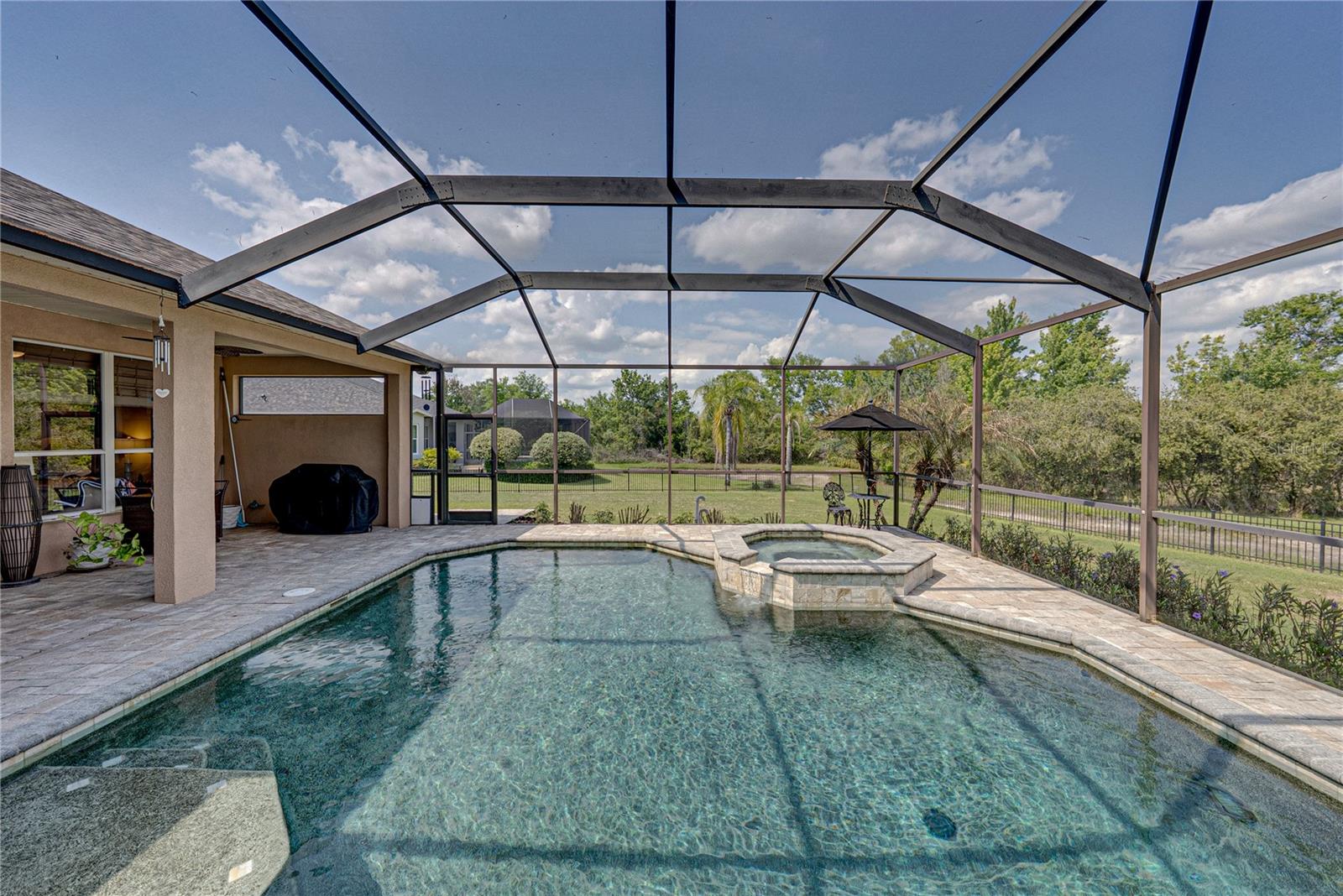 Listing photo id 80 for 19743 Prince Benjamin Drive