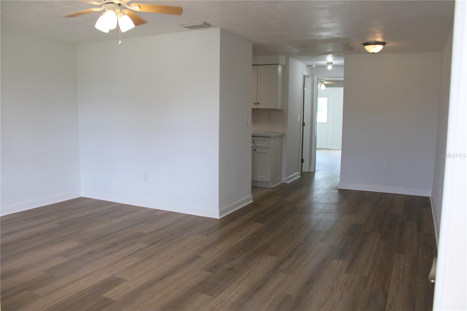 Image 3 of 20 For 4463 Rustic Drive D