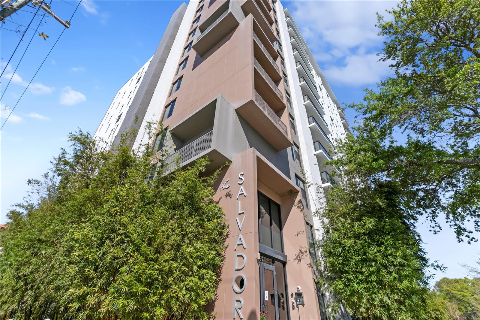 Listing photo id 39 for 199 Dali Boulevard 1002