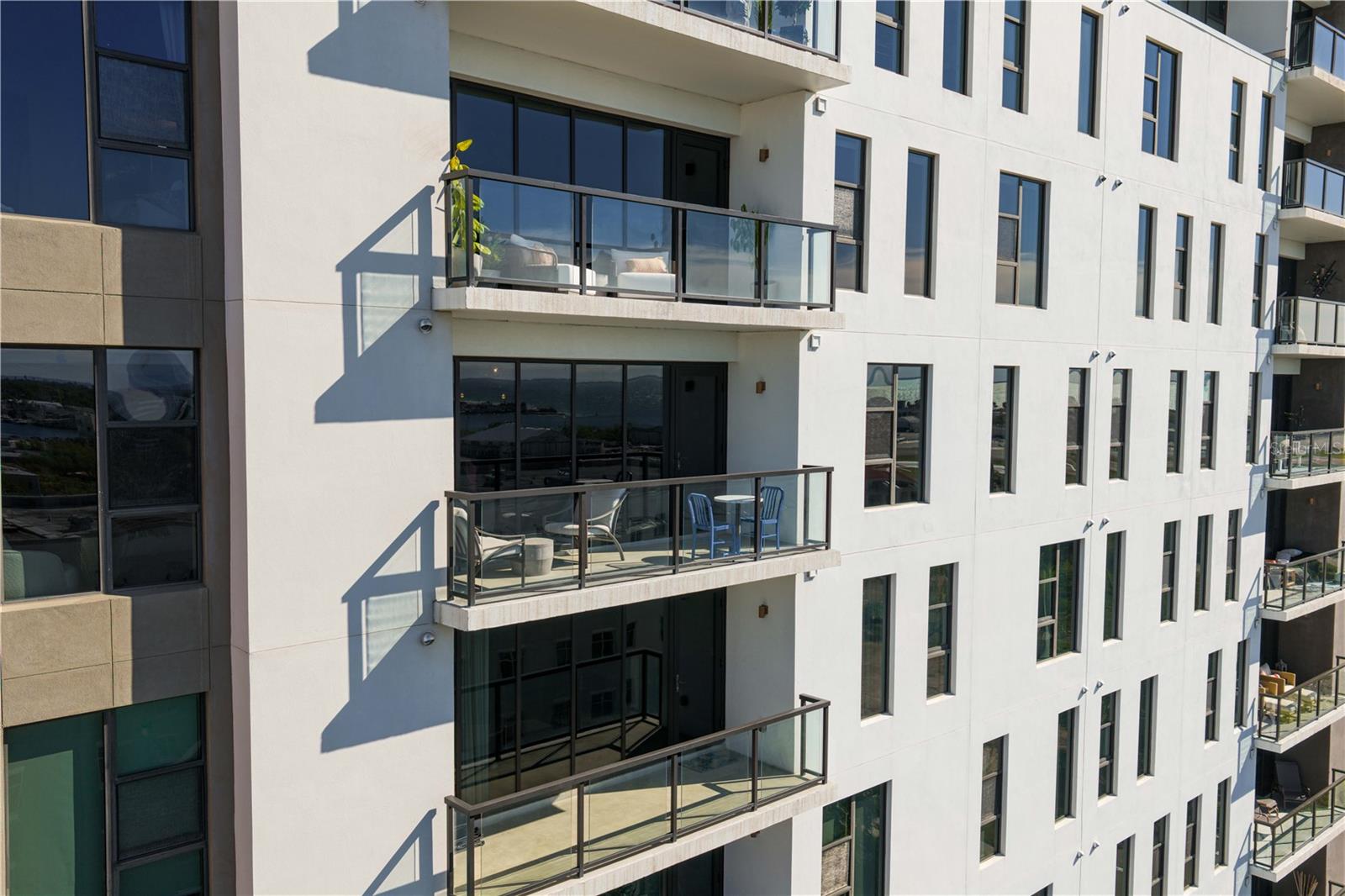 Listing photo id 43 for 199 Dali Boulevard 1002