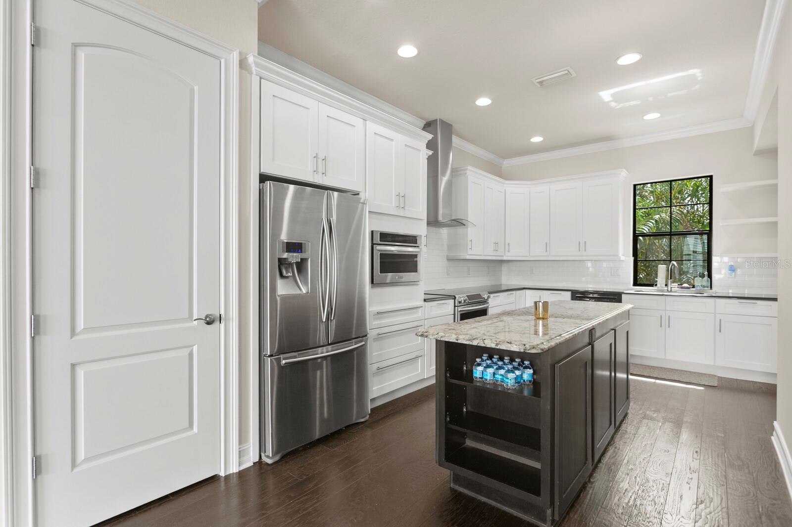 Image 8 of 31 For 224 Audubon Avenue