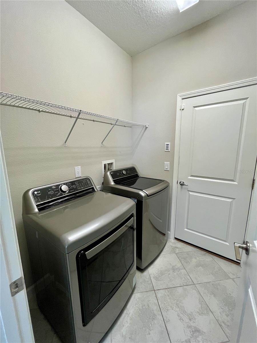 Image 13 of 31 For 25149 Lambrusco Loop