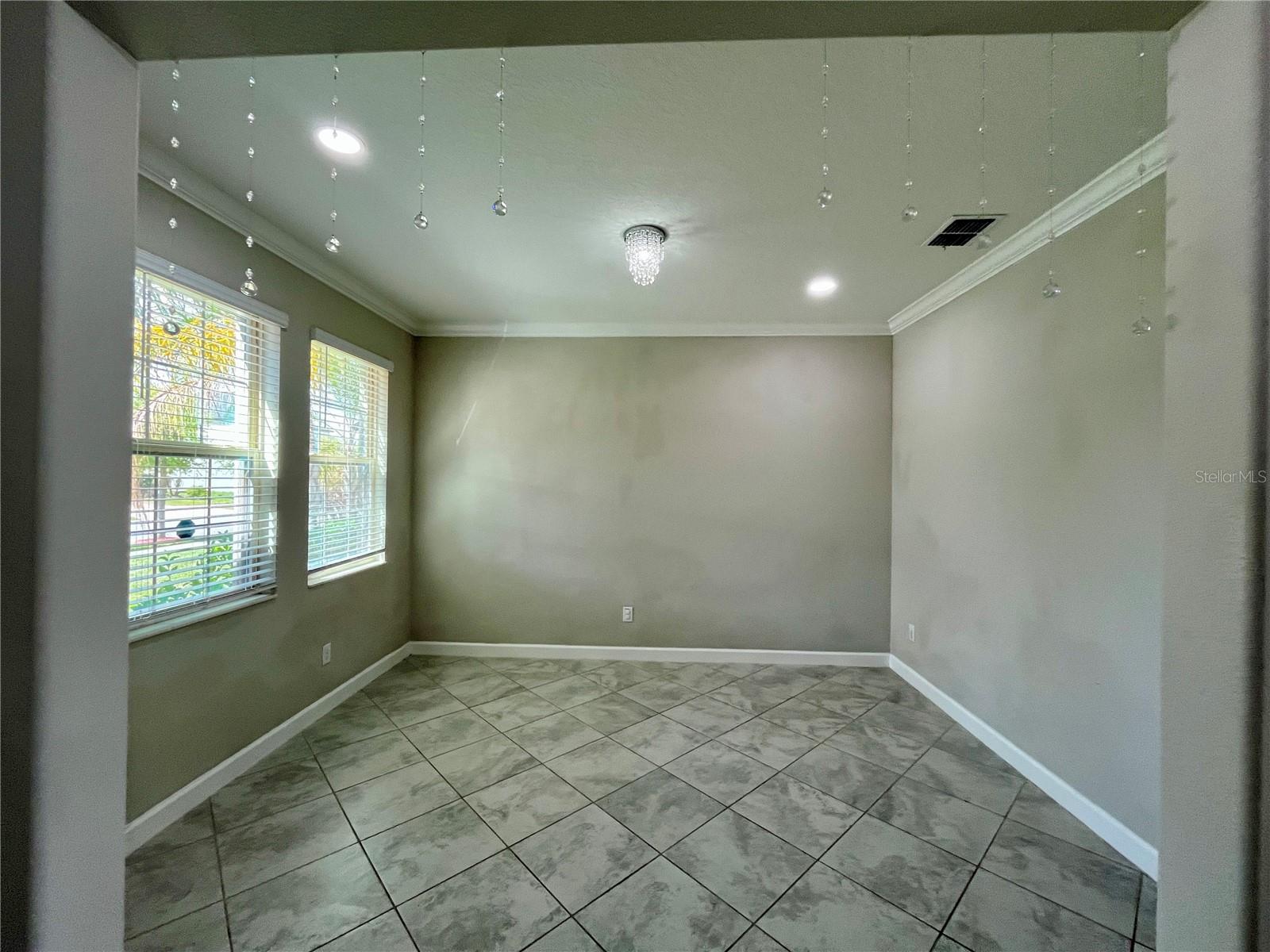 Image 5 of 31 For 25149 Lambrusco Loop