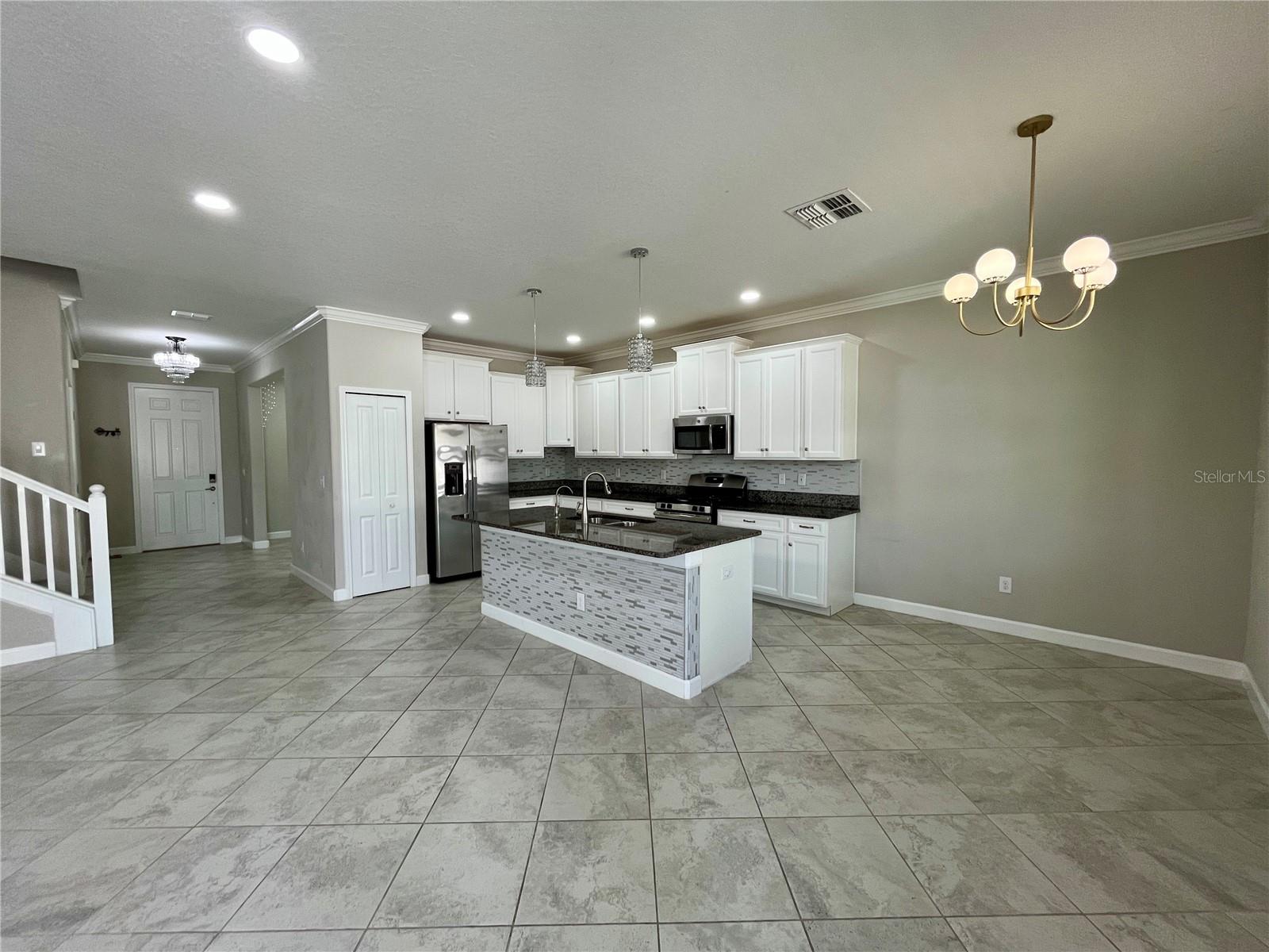 Image 6 of 31 For 25149 Lambrusco Loop