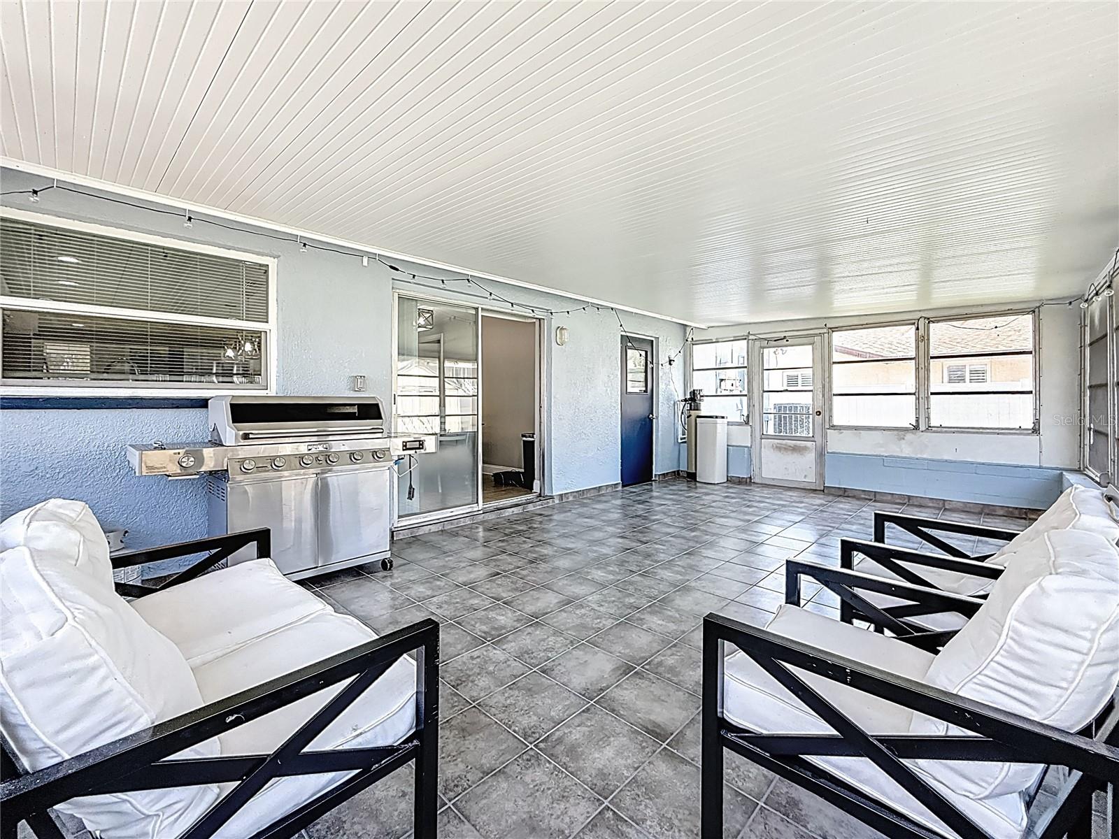 Image 12 of 14 For 2449 66th Avenue S