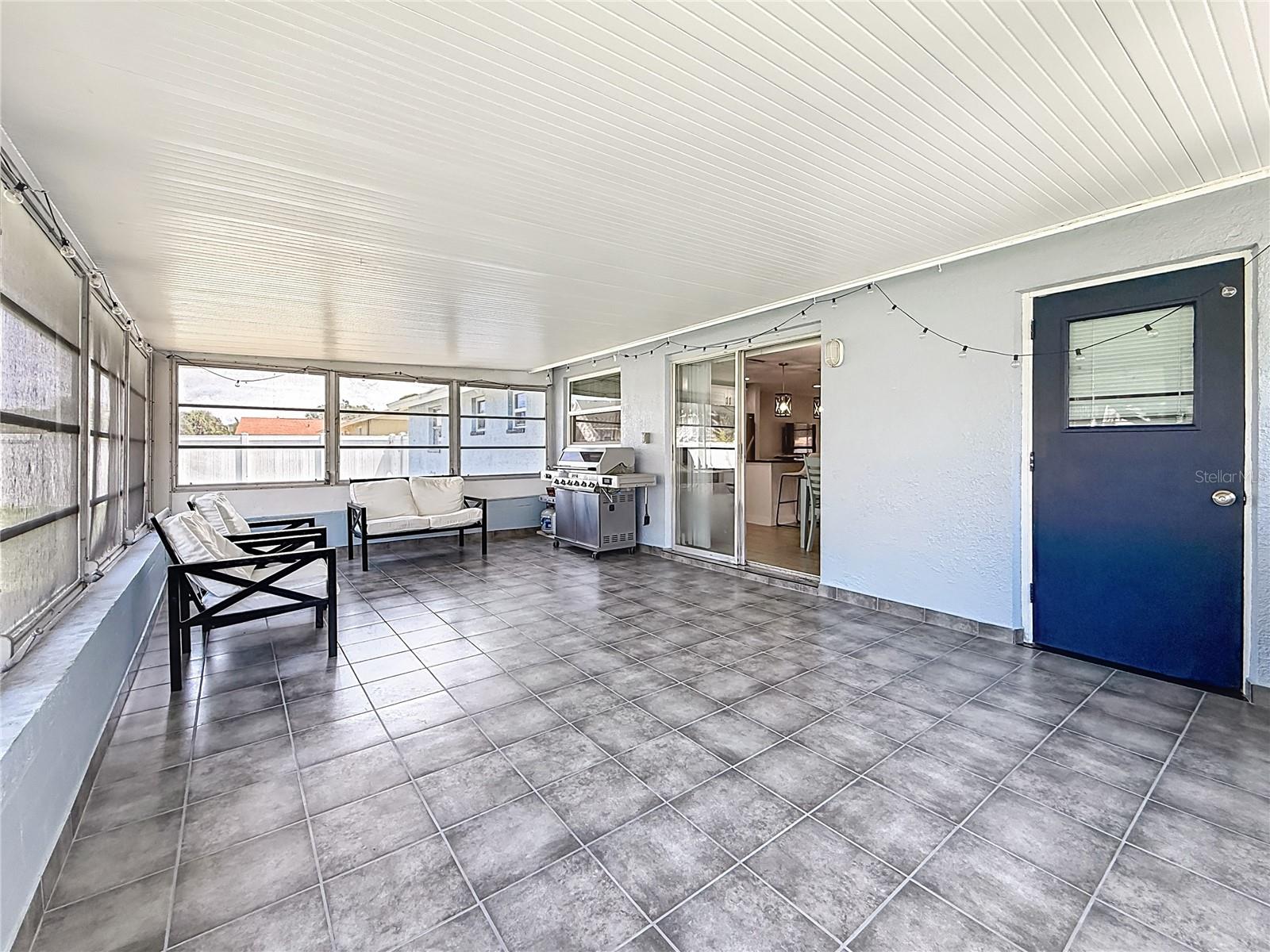 Image 13 of 14 For 2449 66th Avenue S