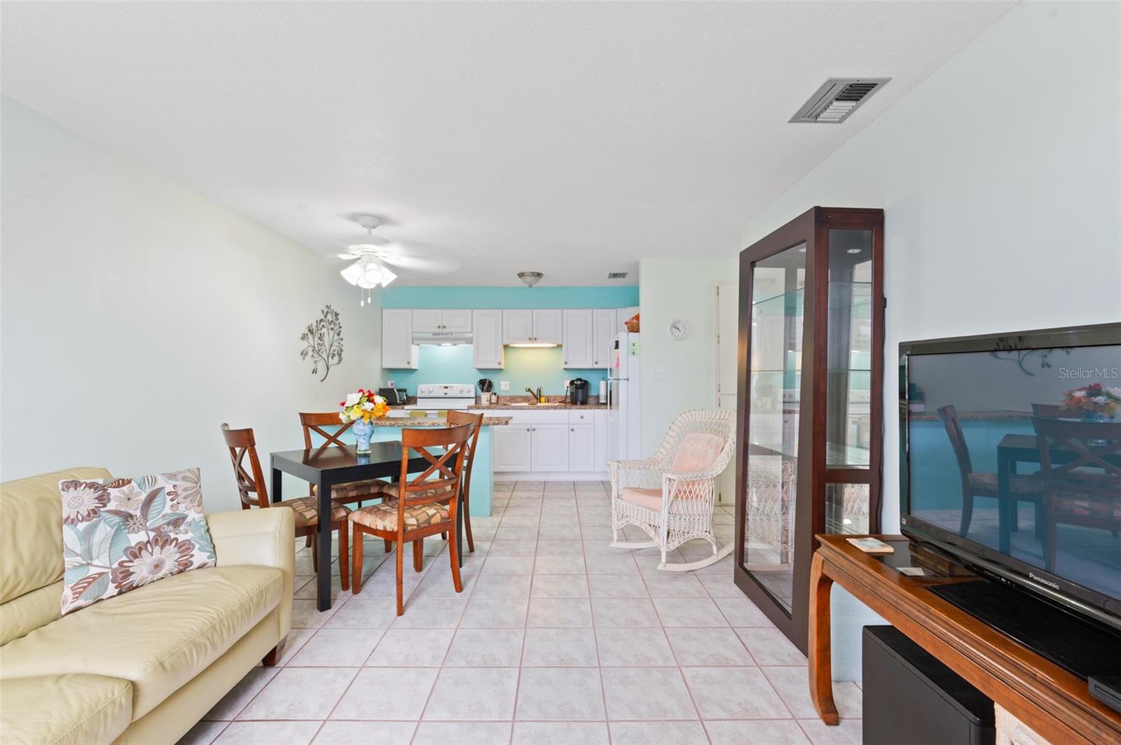 Image 2 of 42 For 4351 Tahitian Gardens Circle C