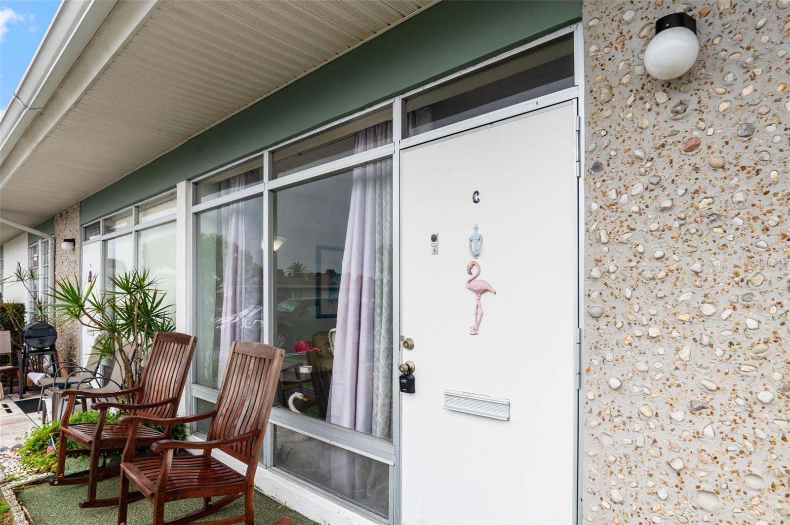 Image 20 of 42 For 4351 Tahitian Gardens Circle C