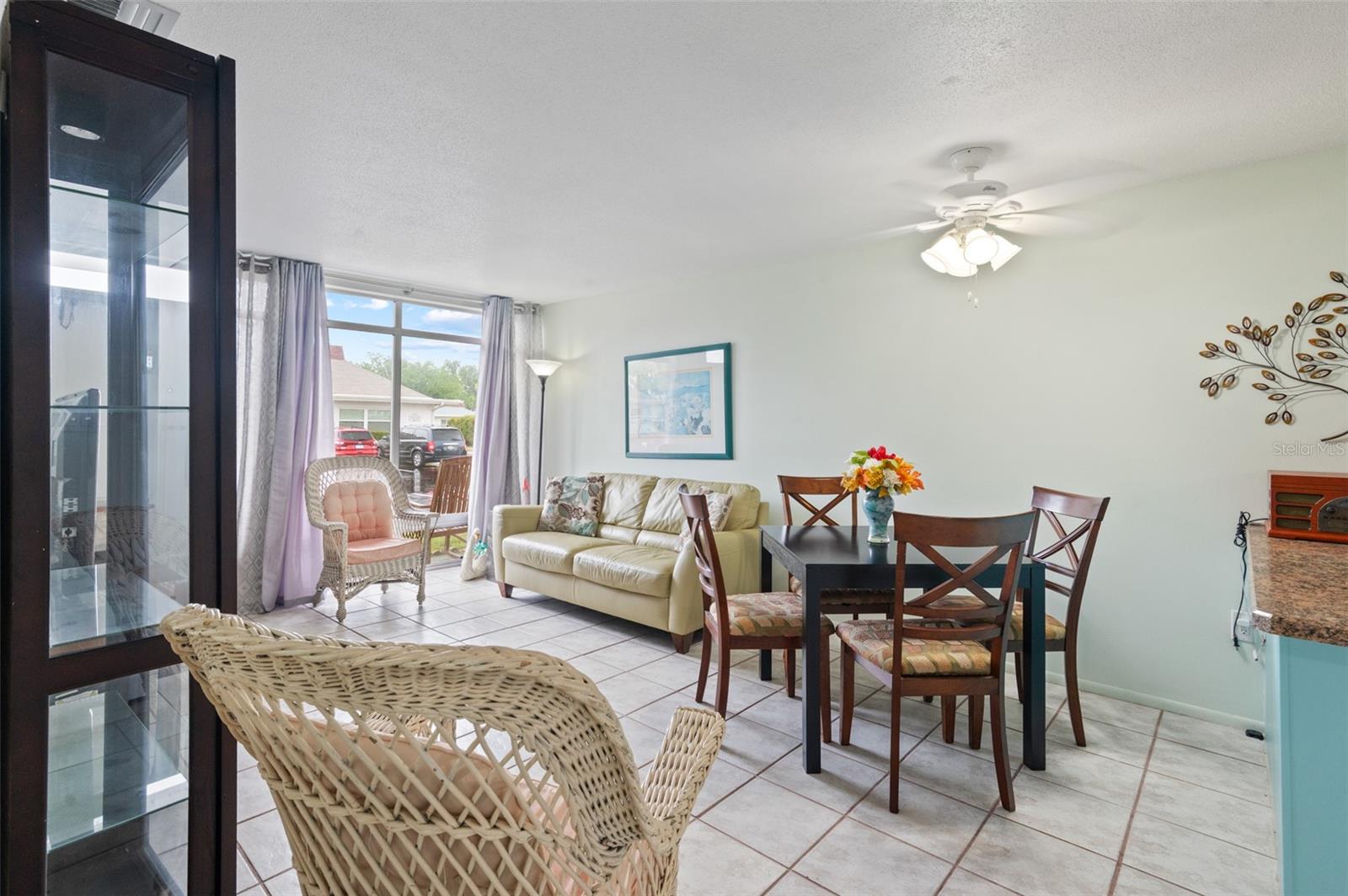 Image 23 of 42 For 4351 Tahitian Gardens Circle C