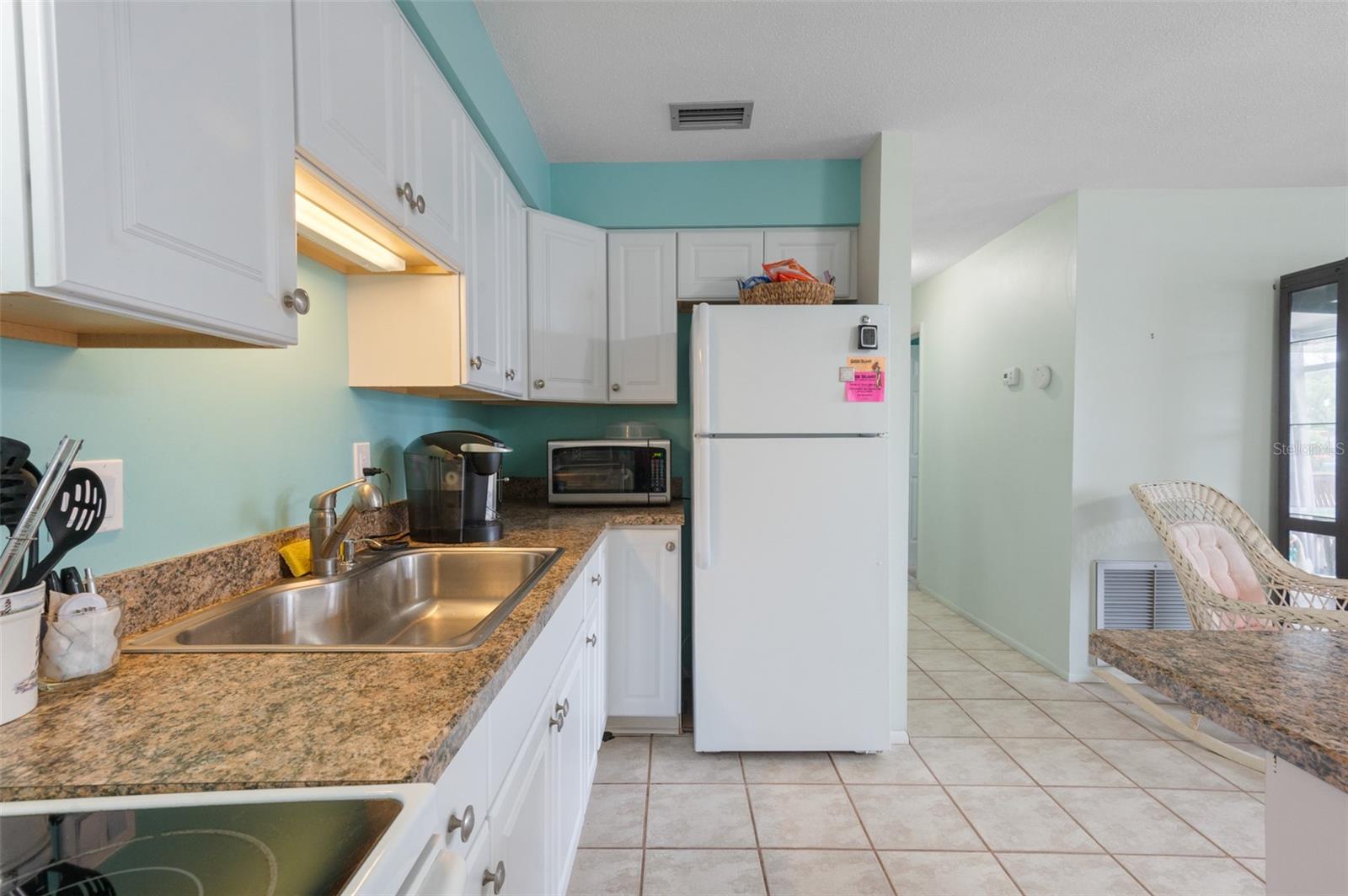 Image 6 of 42 For 4351 Tahitian Gardens Circle C