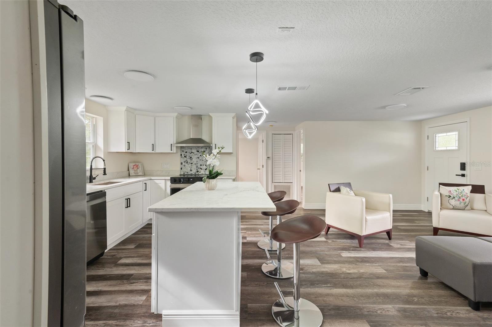 Image 11 of 42 For 15226 Valdosta Road