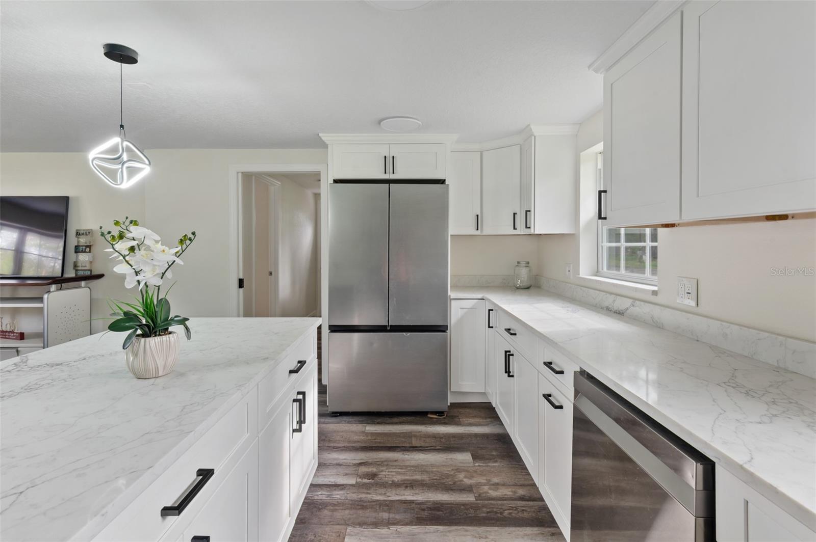 Image 15 of 42 For 15226 Valdosta Road