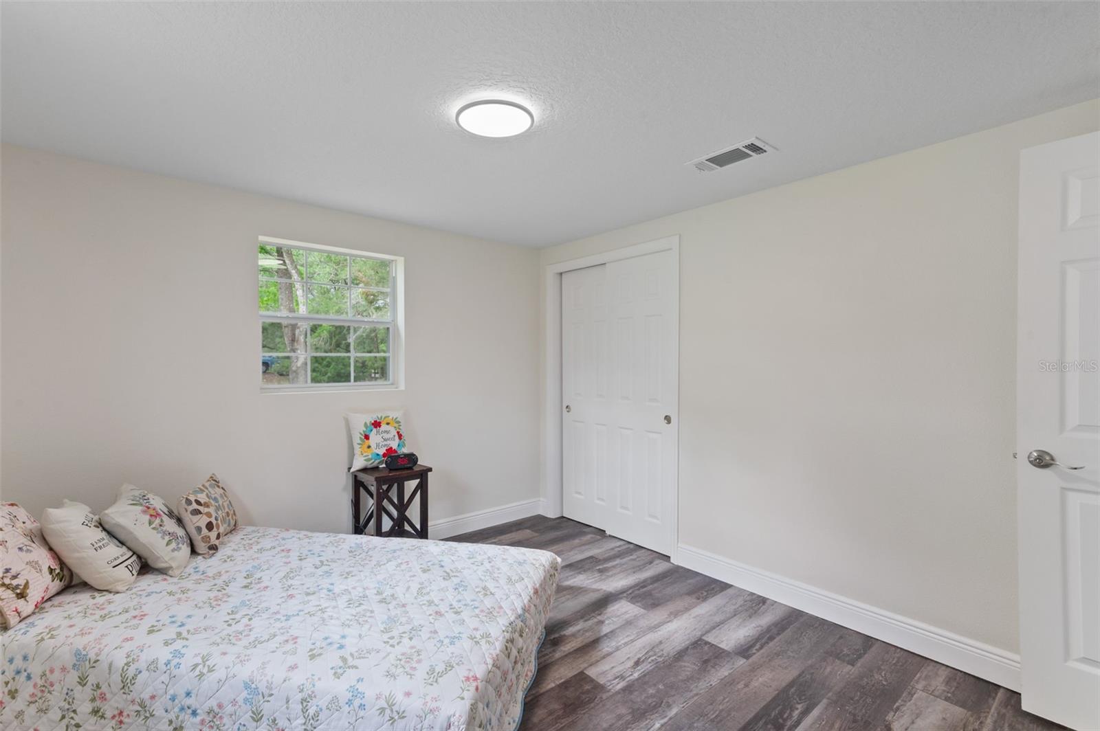 Image 26 of 42 For 15226 Valdosta Road