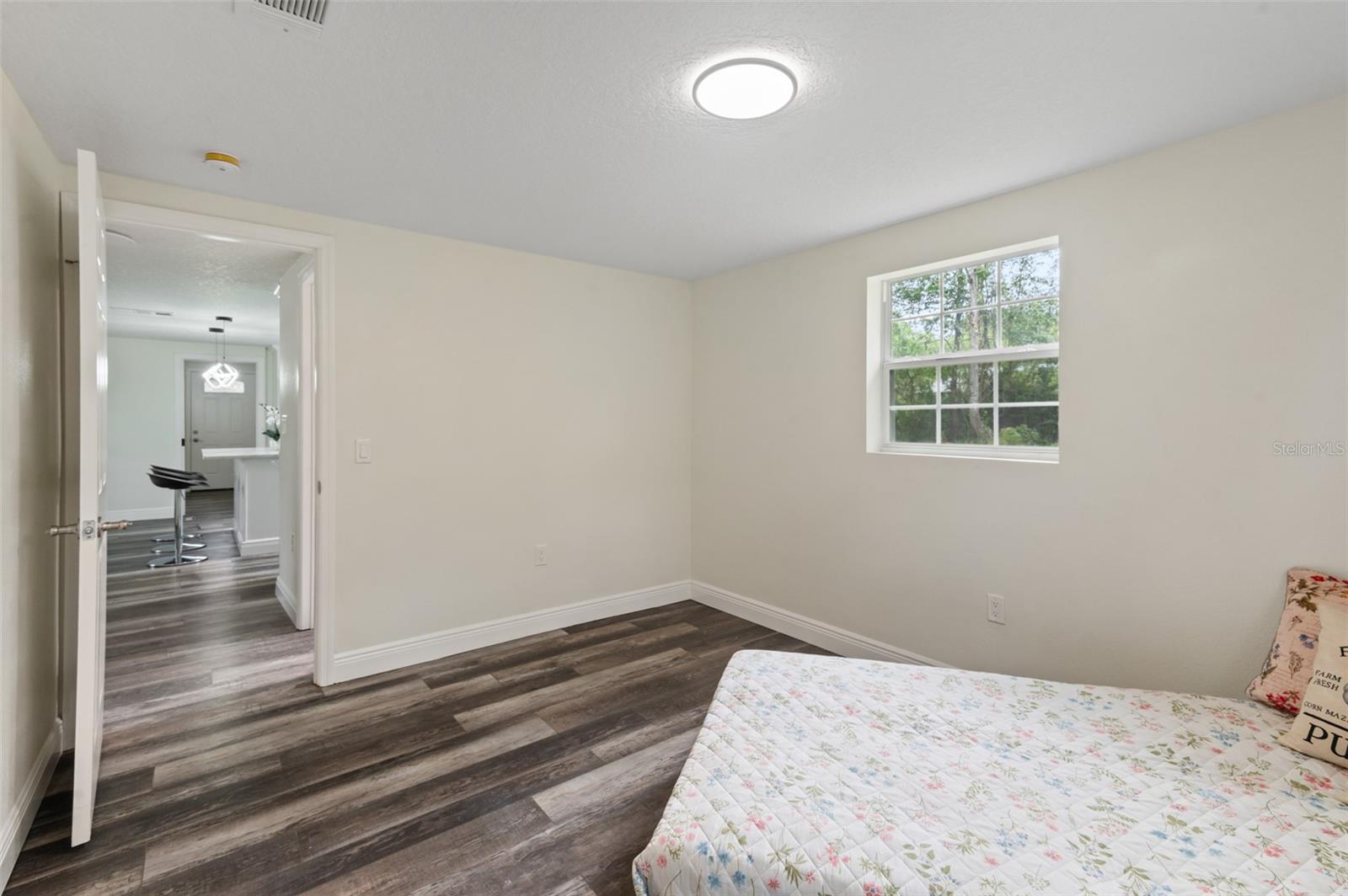 Image 27 of 42 For 15226 Valdosta Road