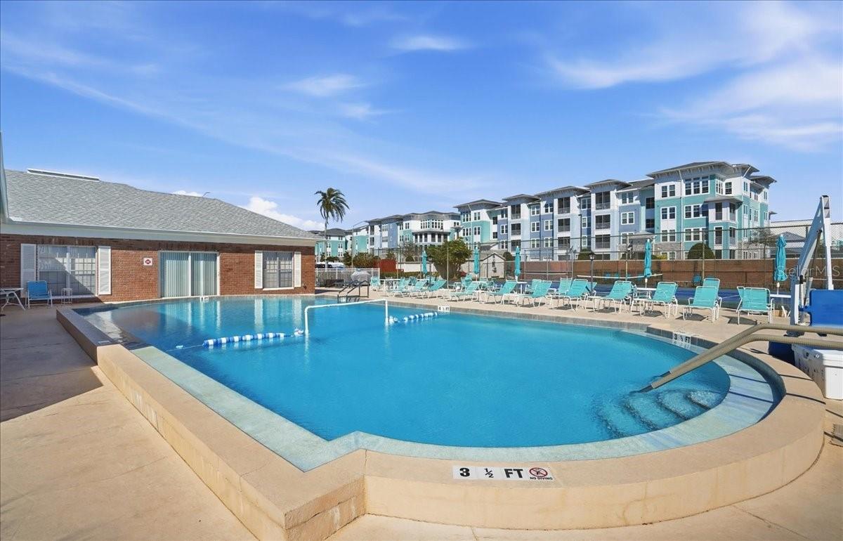 Image 20 of 23 For 3580 38th Avenue S 96