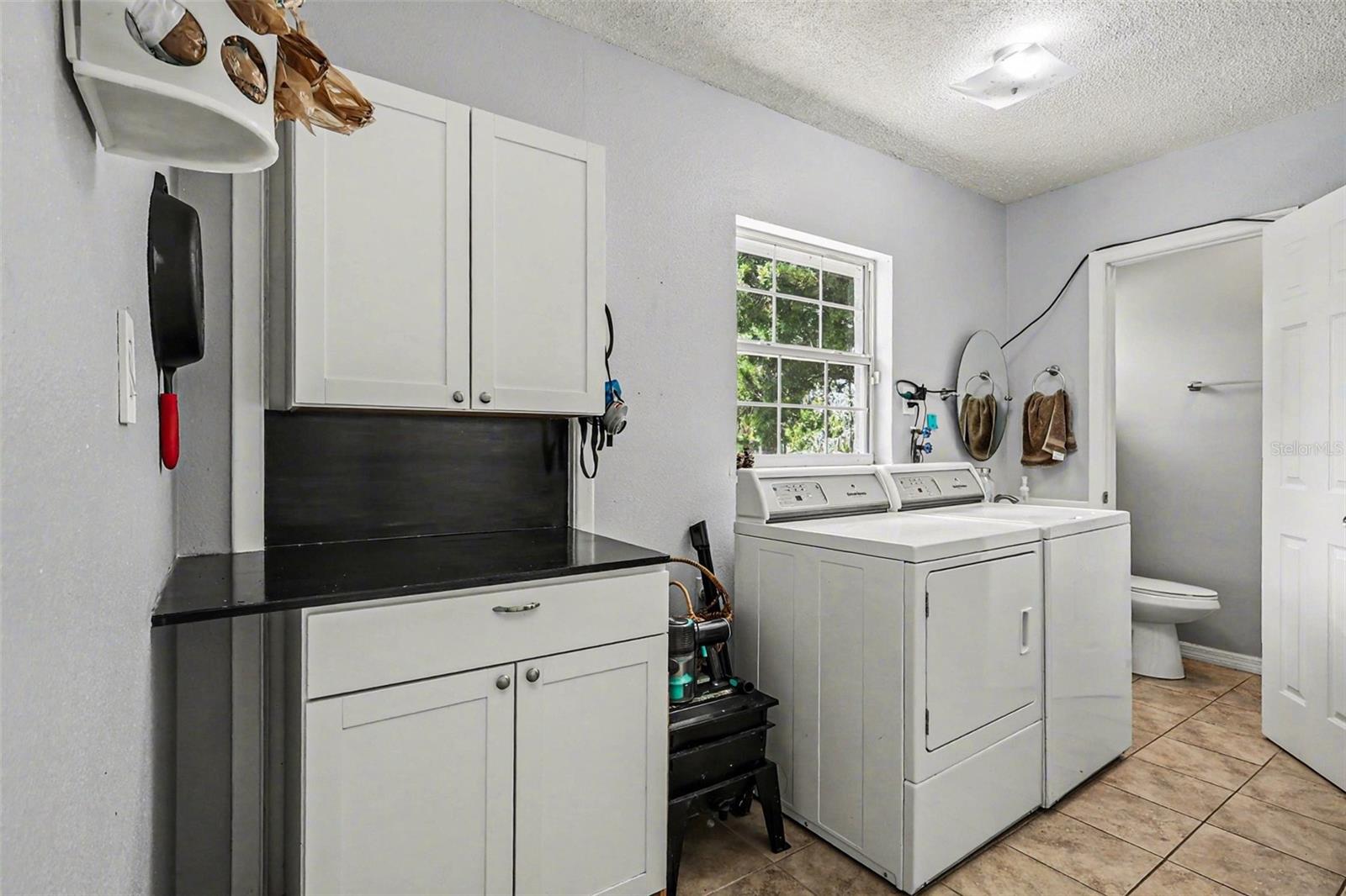 Image 16 of 20 For 1713 14th Avenue W