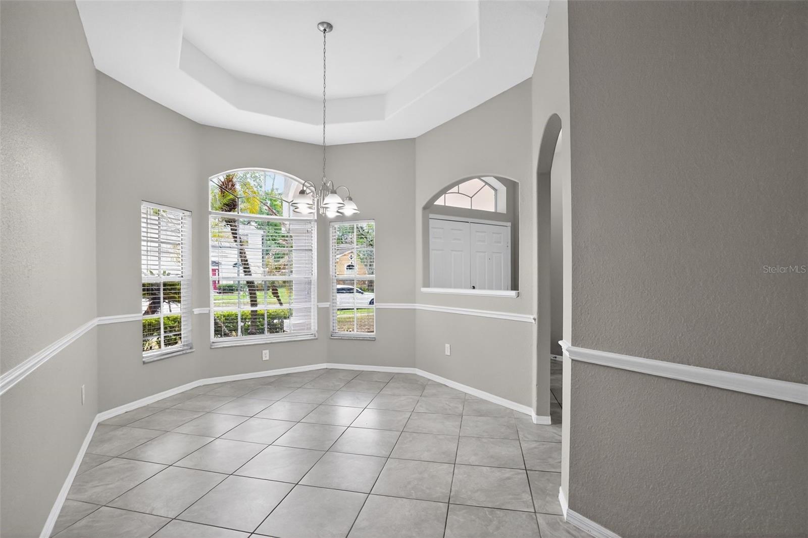 Image 22 of 36 For 3725 Hollow Wood Drive