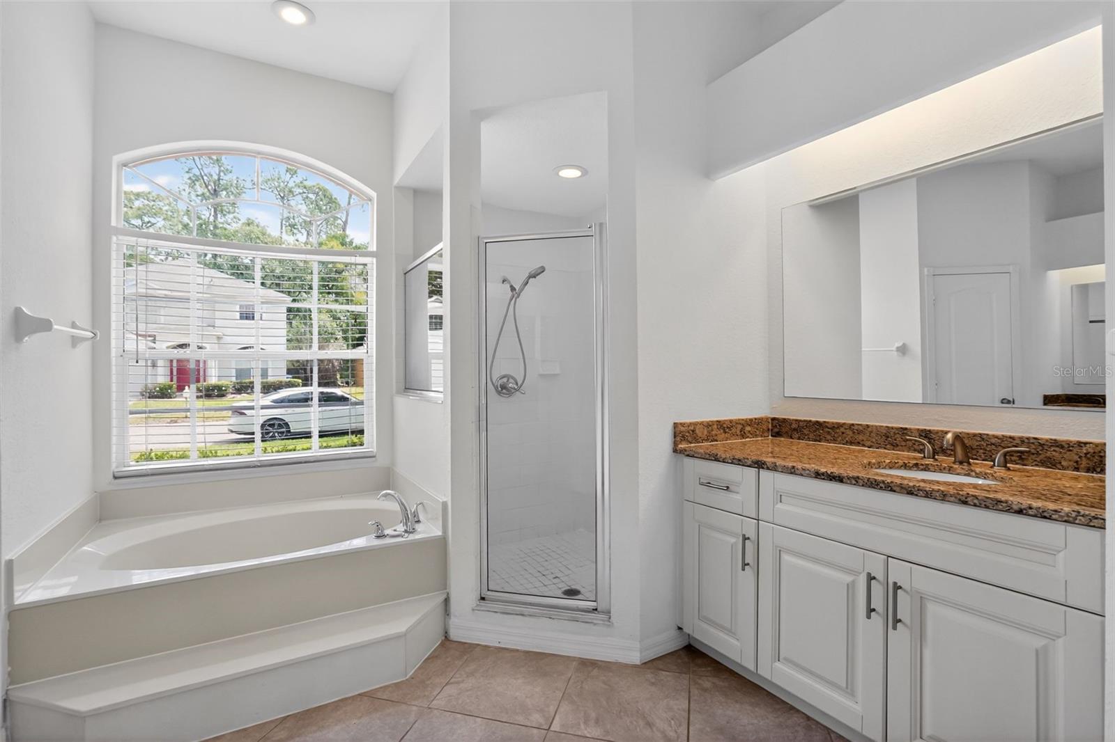 Image 28 of 36 For 3725 Hollow Wood Drive