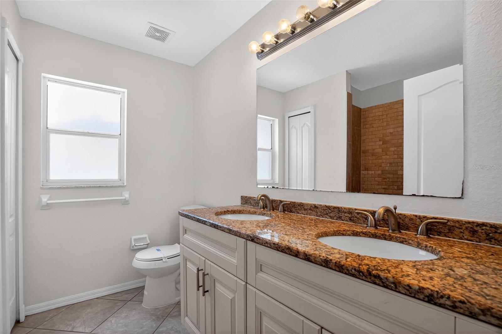 Image 31 of 36 For 3725 Hollow Wood Drive