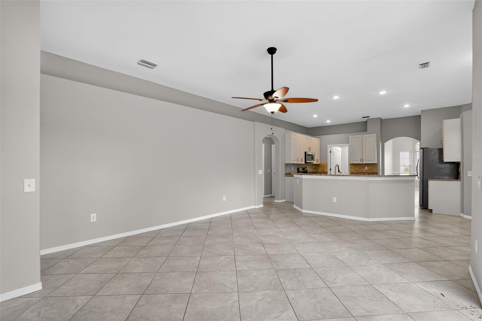 Image 7 of 36 For 3725 Hollow Wood Drive