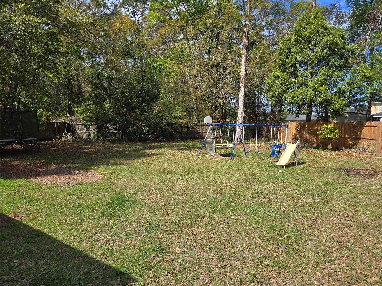 Image 8 of 8 For 11350 Island Shore Drive W