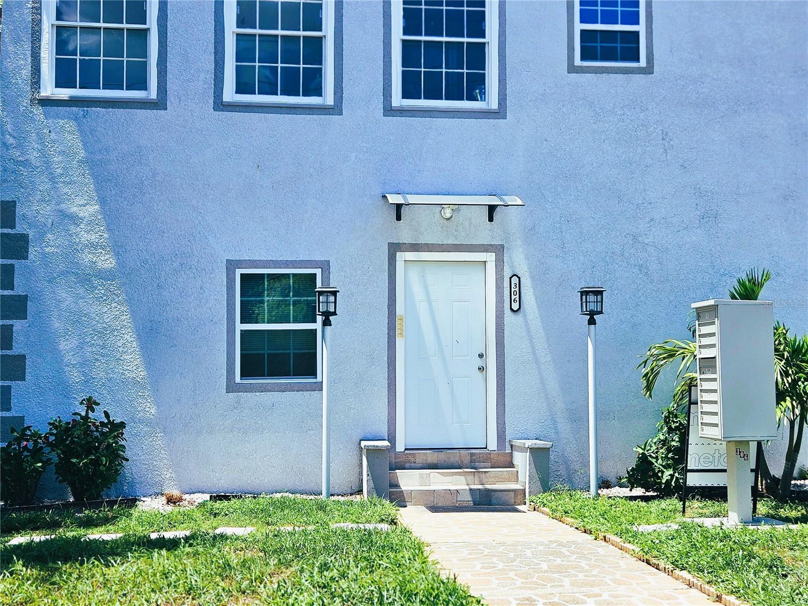 Image 2 of 16 For 306 Turner Street 6