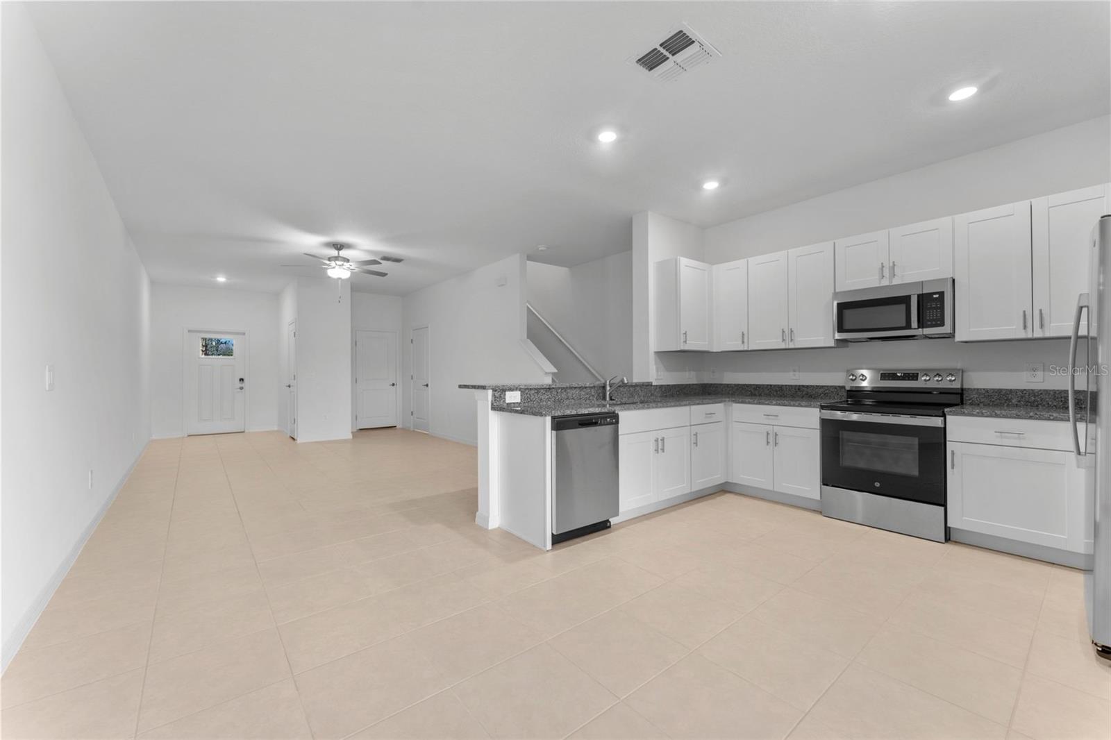 Image 12 of 40 For 6288 Shiner Street