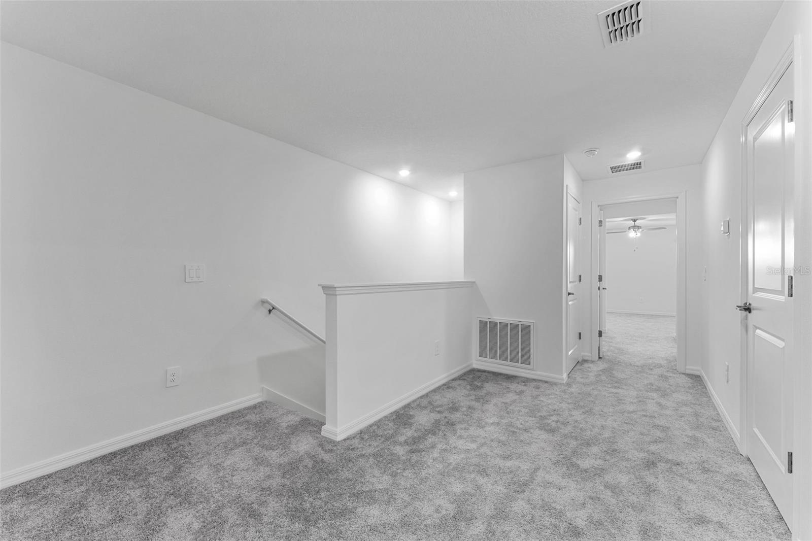 Image 13 of 40 For 6288 Shiner Street