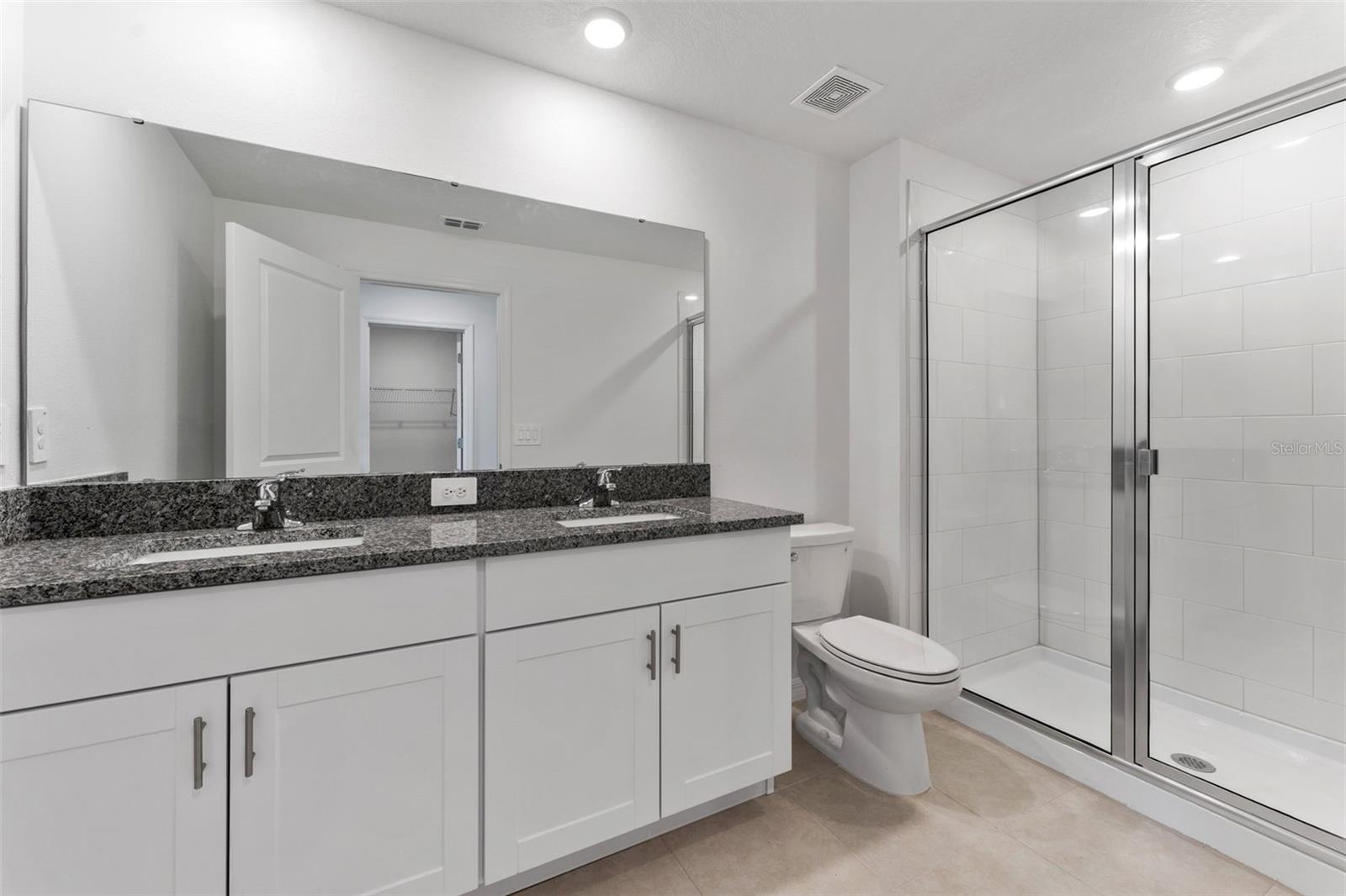 Image 18 of 40 For 6288 Shiner Street