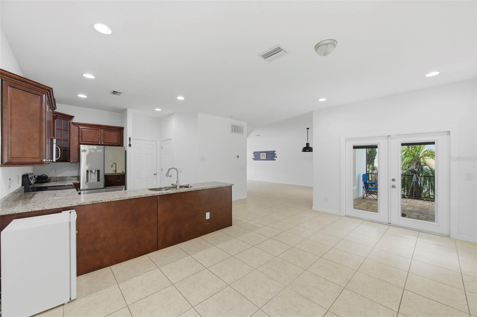 Image 16 of 62 For 4118 Woodacre Lane