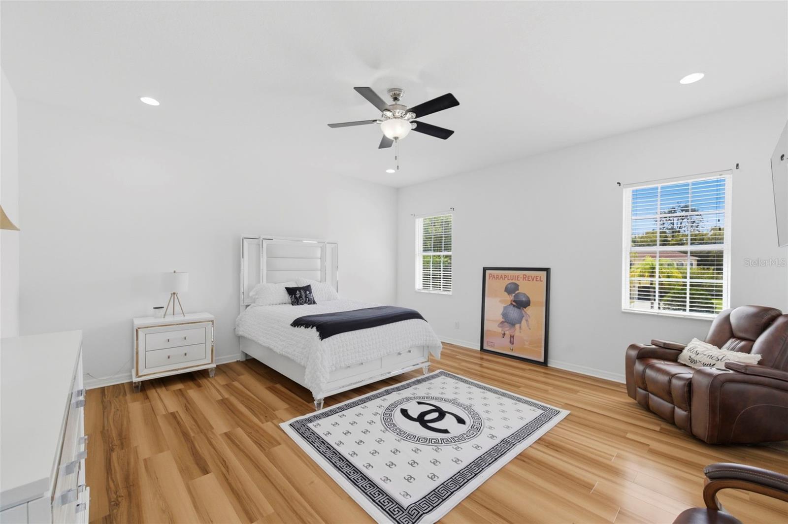 Image 30 of 62 For 4118 Woodacre Lane