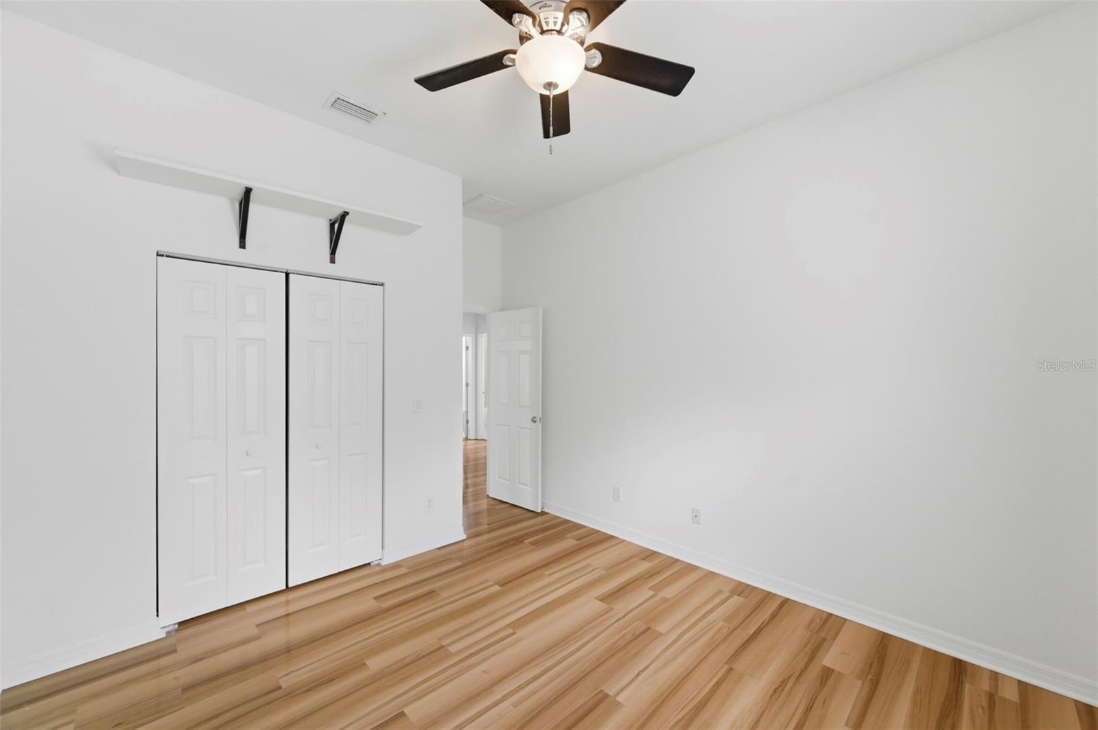 Image 44 of 62 For 4118 Woodacre Lane