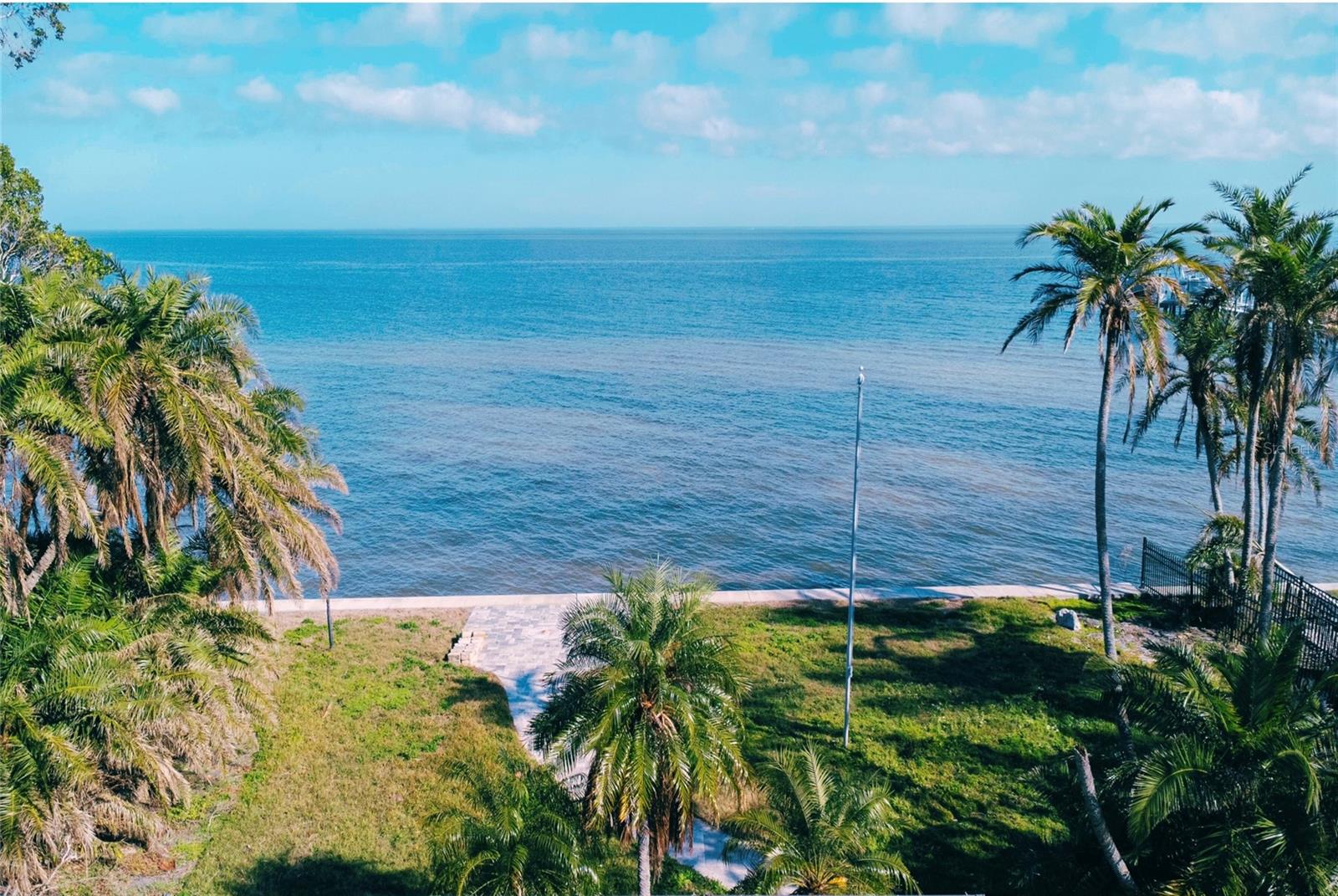 Details for 5926 Bahama Shores Drive S, ST PETERSBURG, FL 33705