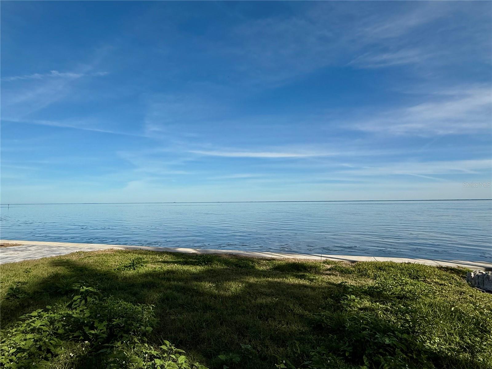 Image 2 of 30 For 5926 Bahama Shores Drive S