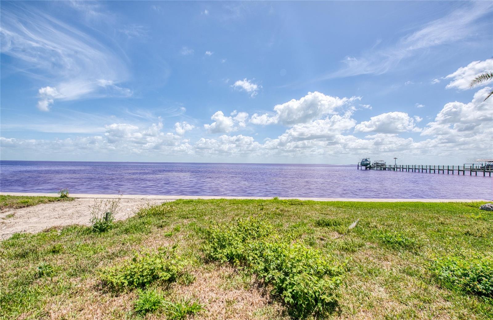 Image 25 of 30 For 5926 Bahama Shores Drive S