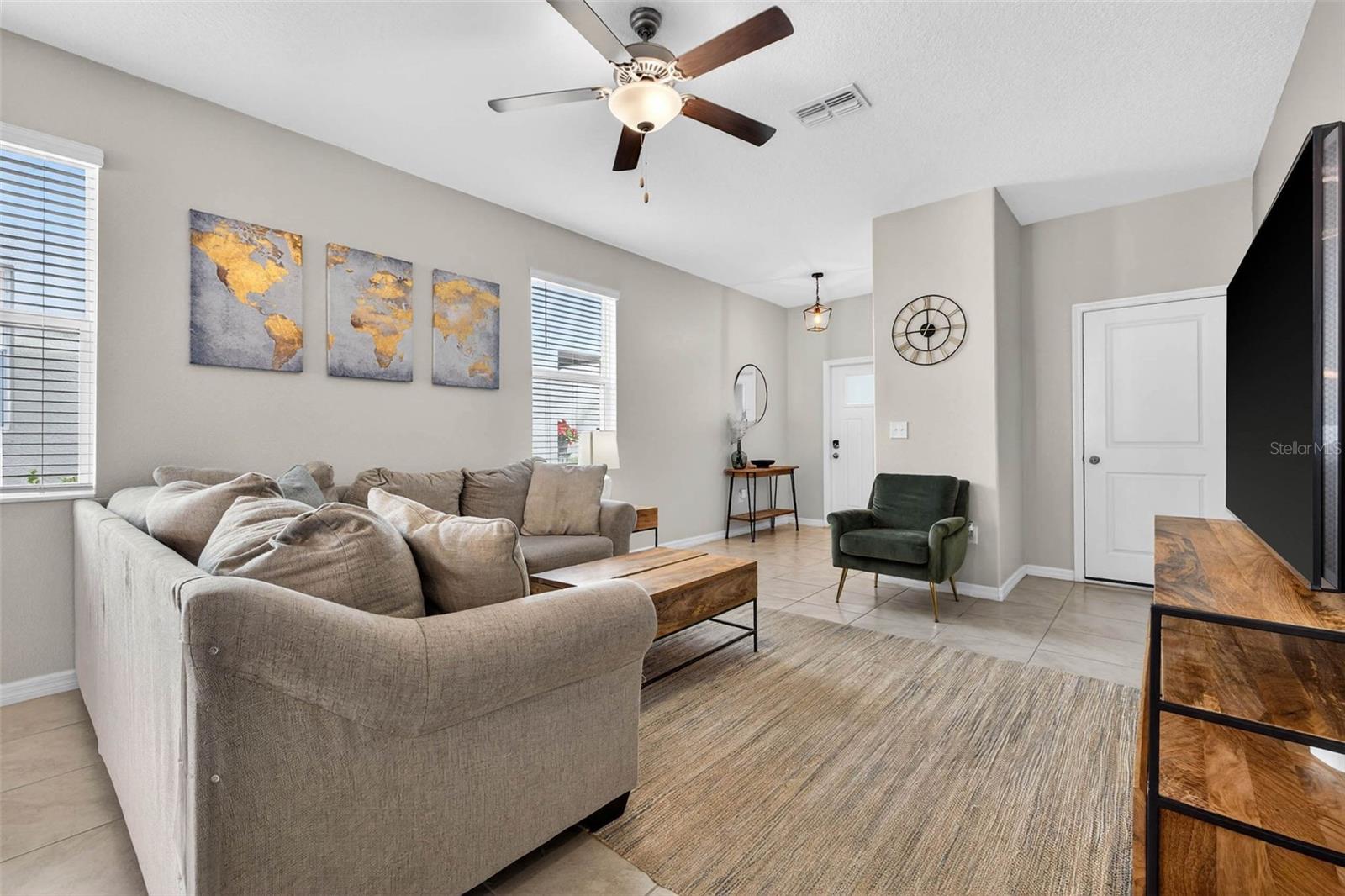 Image 4 of 34 For 10432 Shady Preserve Drive