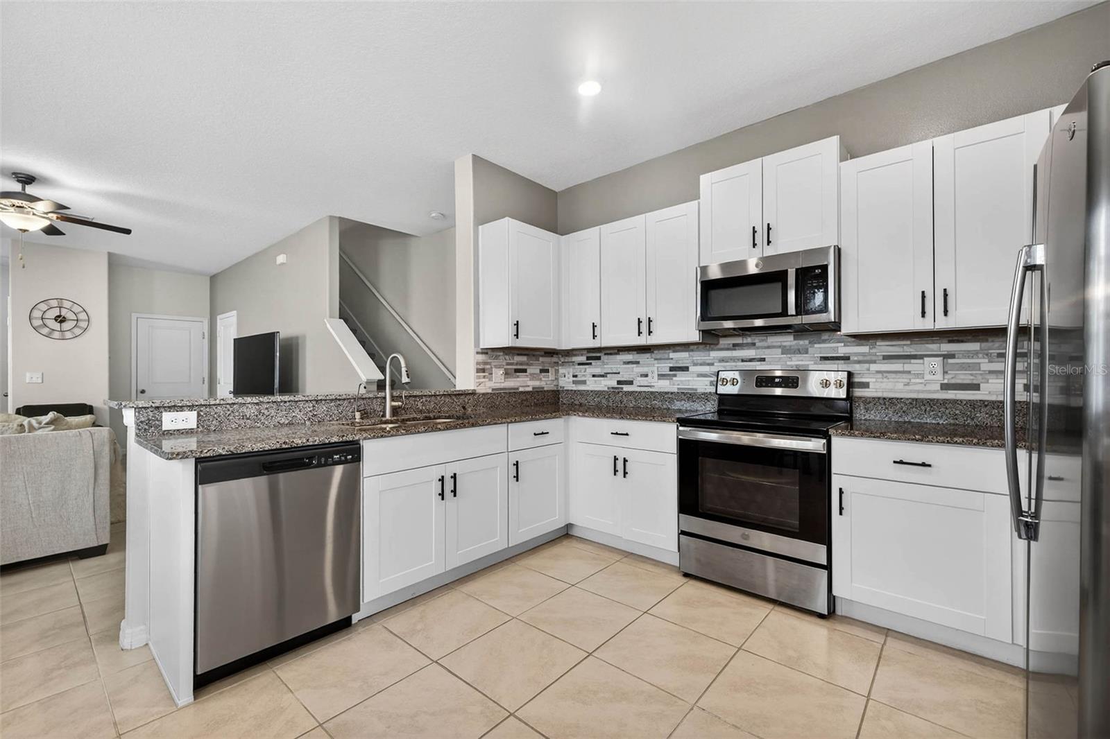 Image 8 of 34 For 10432 Shady Preserve Drive