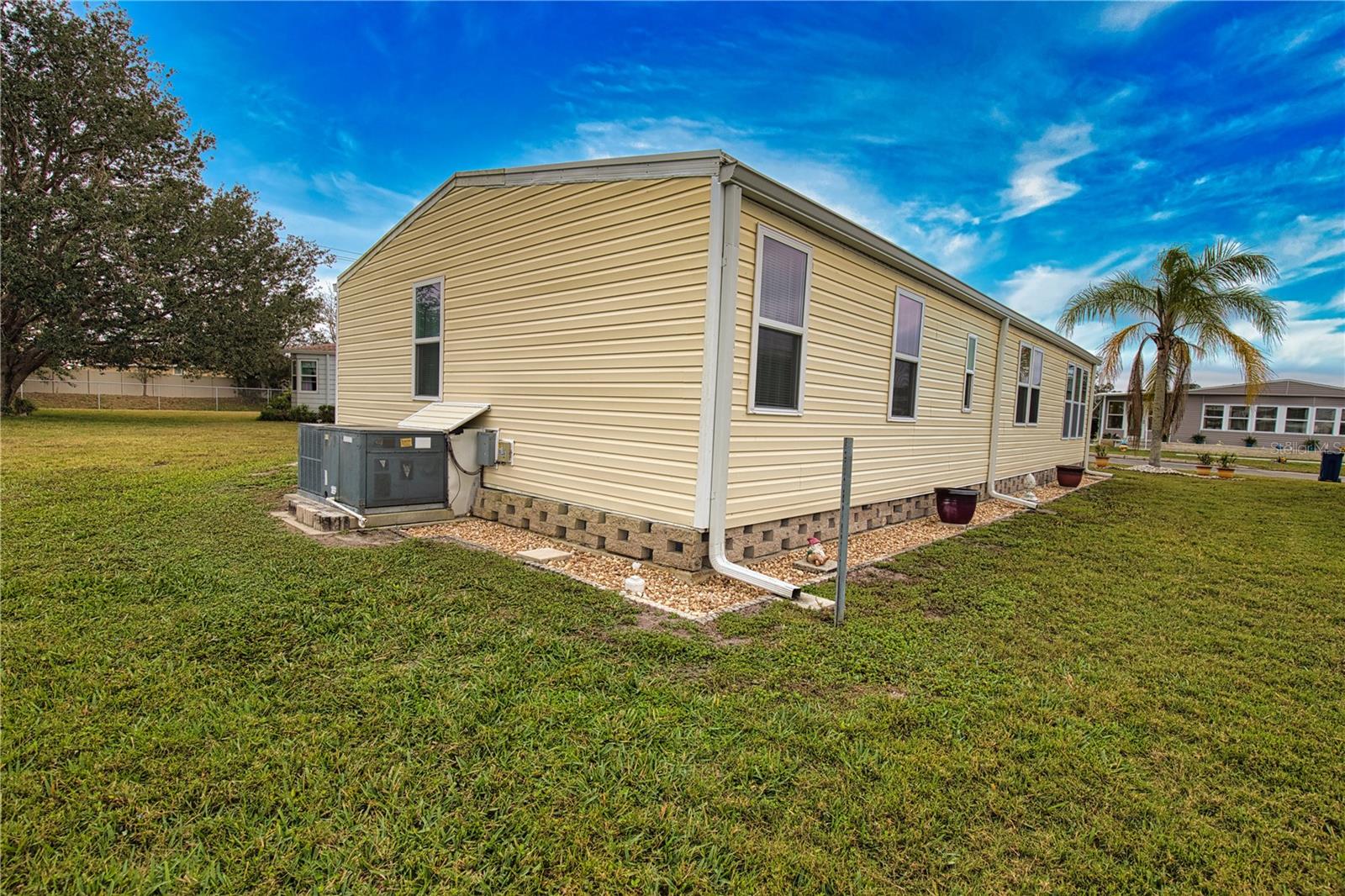 Image 34 of 80 For 618 Iglesia Drive