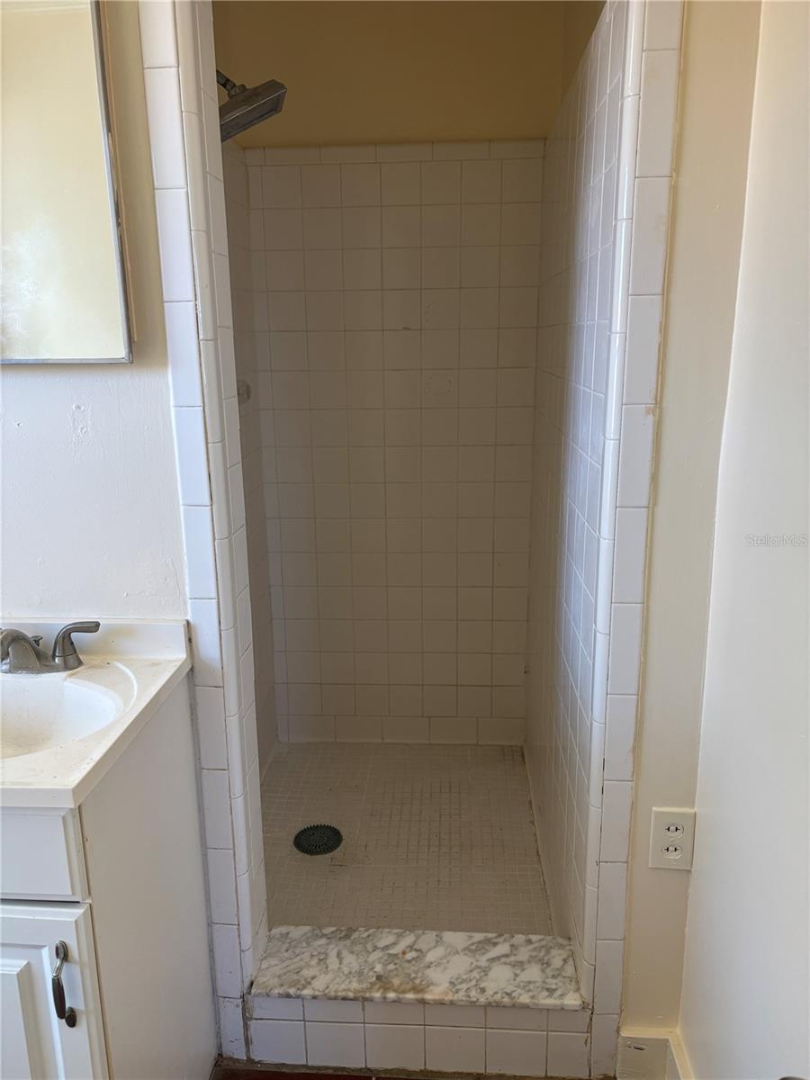 Image 15 of 20 For 507 Cleveland Avenue Sw 2