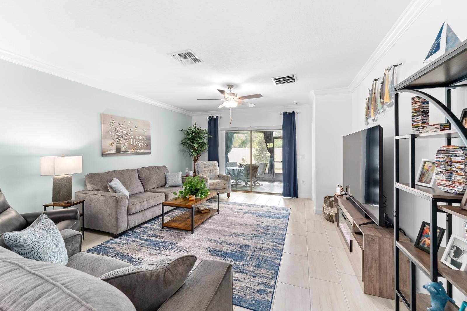 Image 12 of 38 For 17538 Holly Well Avenue