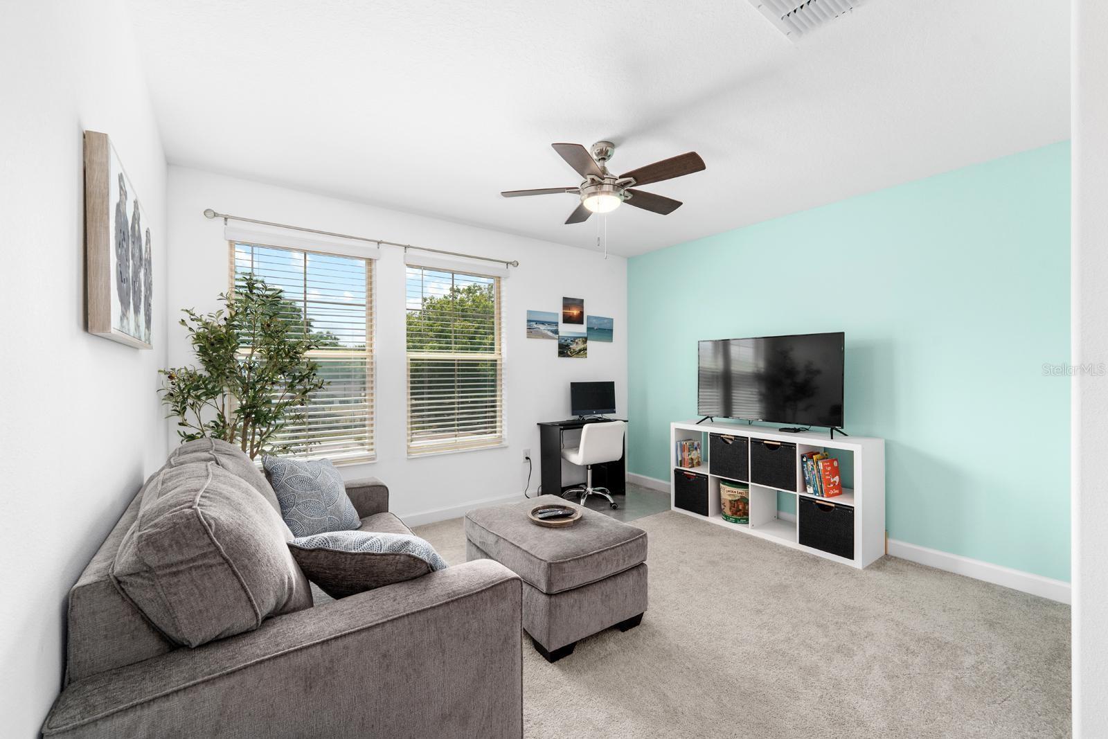 Image 18 of 38 For 17538 Holly Well Avenue