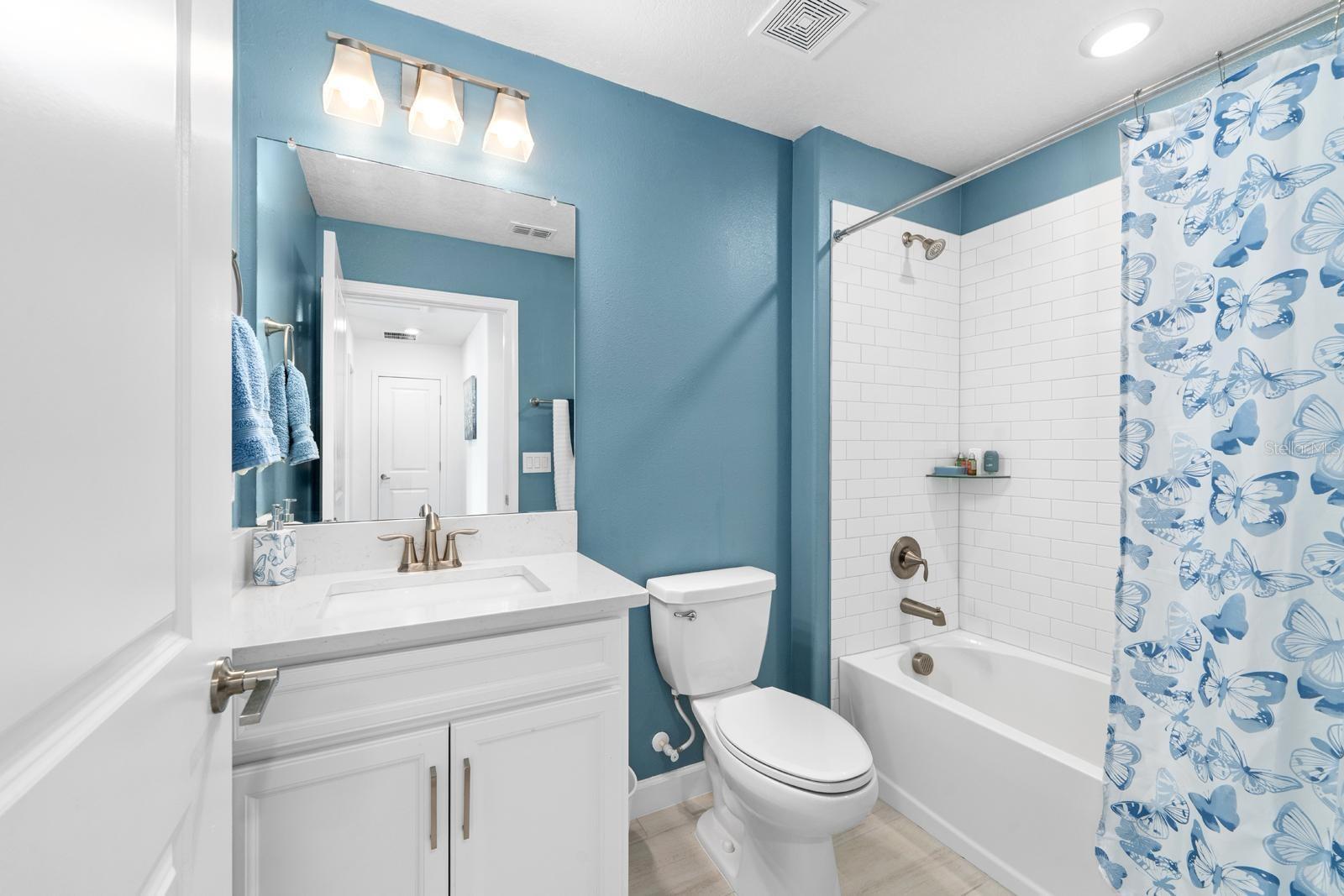 Image 20 of 38 For 17538 Holly Well Avenue