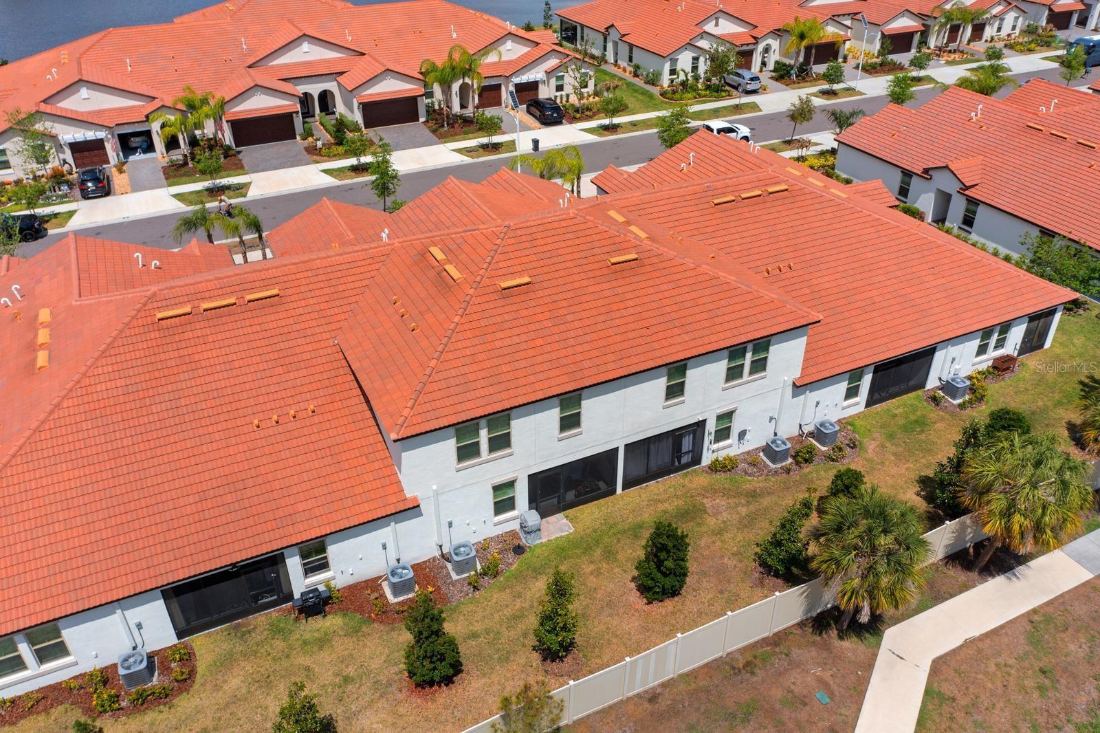 Image 28 of 38 For 17538 Holly Well Avenue