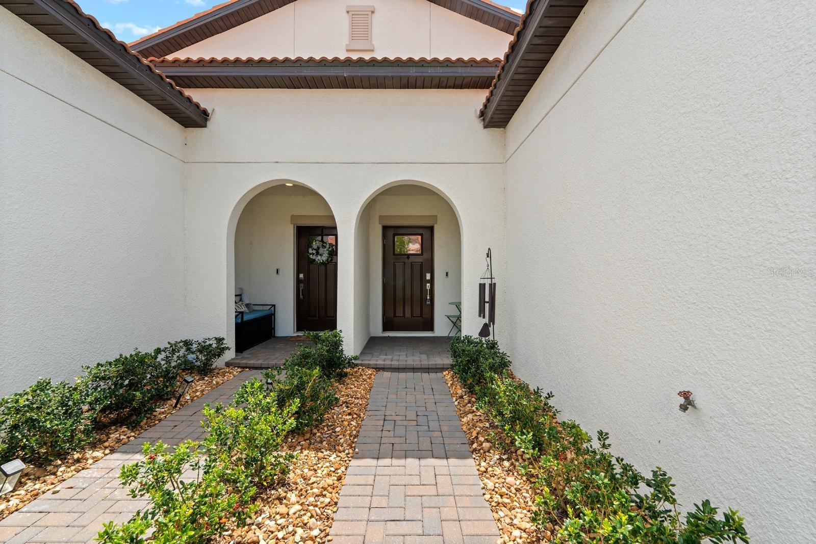 Image 5 of 38 For 17538 Holly Well Avenue