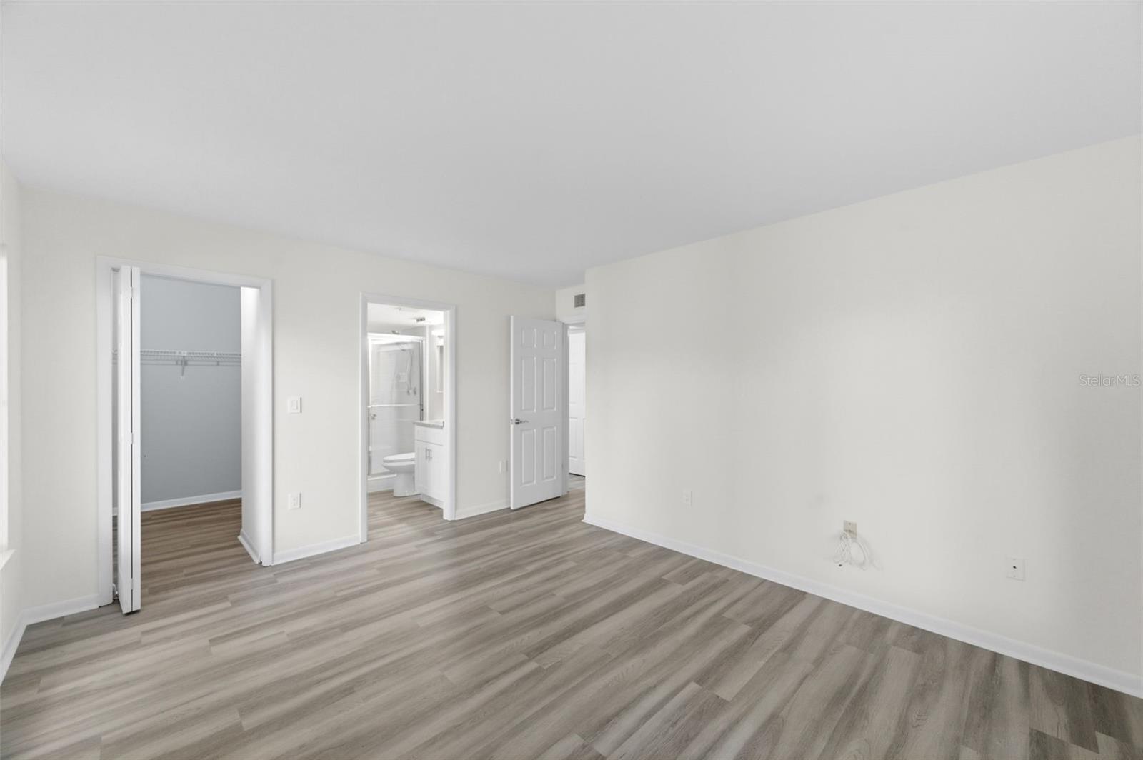 Image 26 of 63 For 1135 Pine Ridge Circle W A2