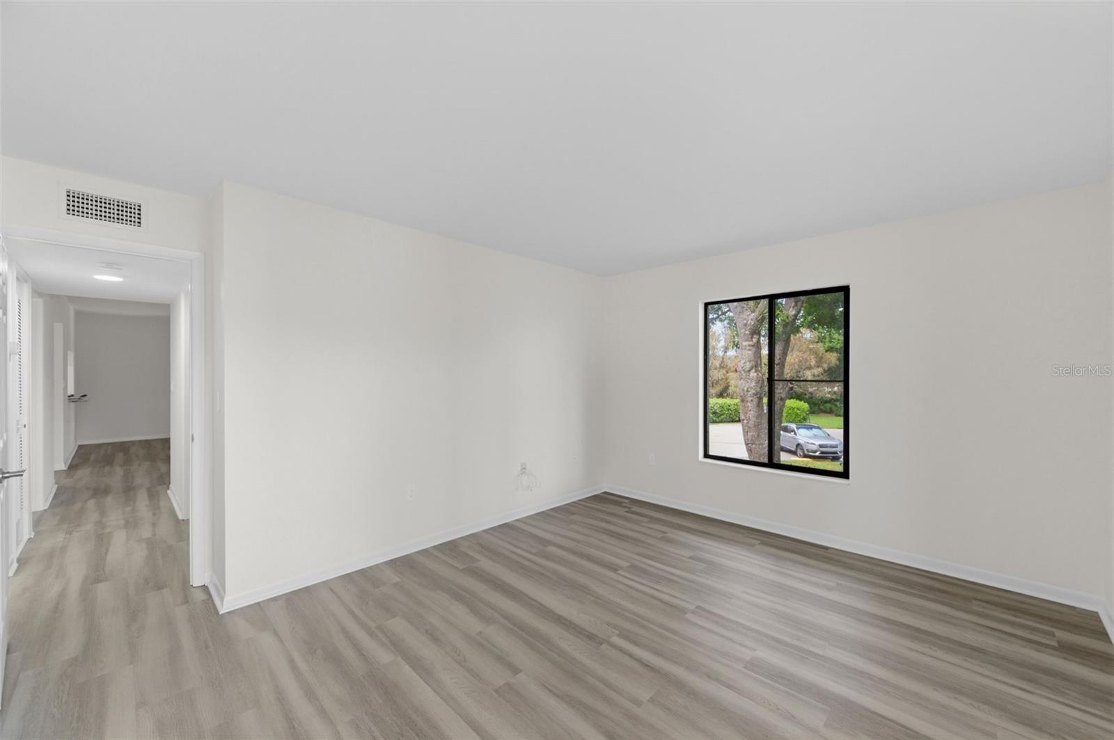 Image 27 of 63 For 1135 Pine Ridge Circle W A2