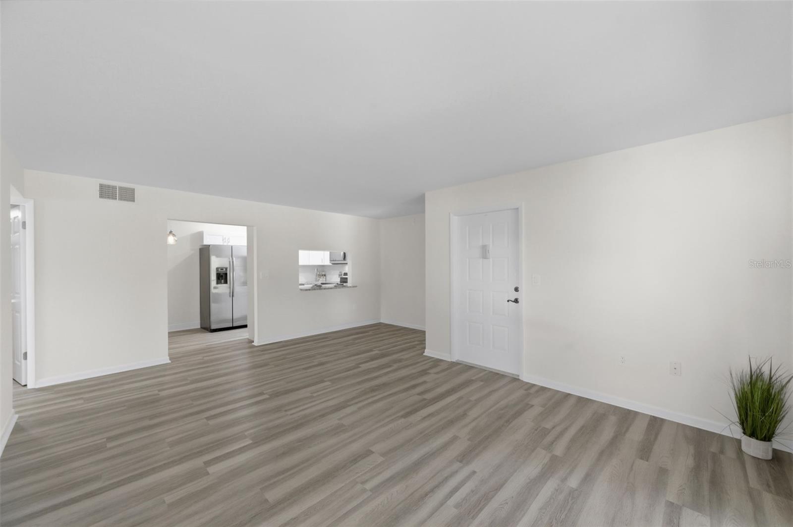 Image 6 of 63 For 1135 Pine Ridge Circle W A2