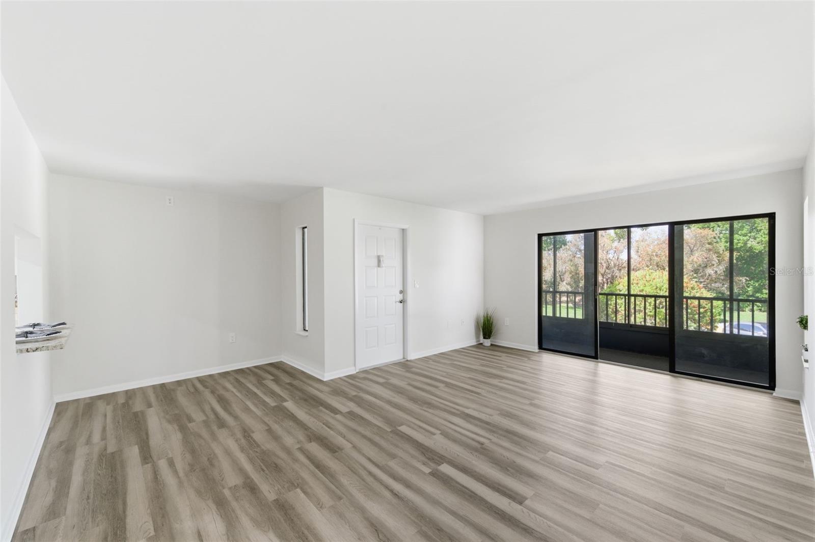 Image 8 of 63 For 1135 Pine Ridge Circle W A2