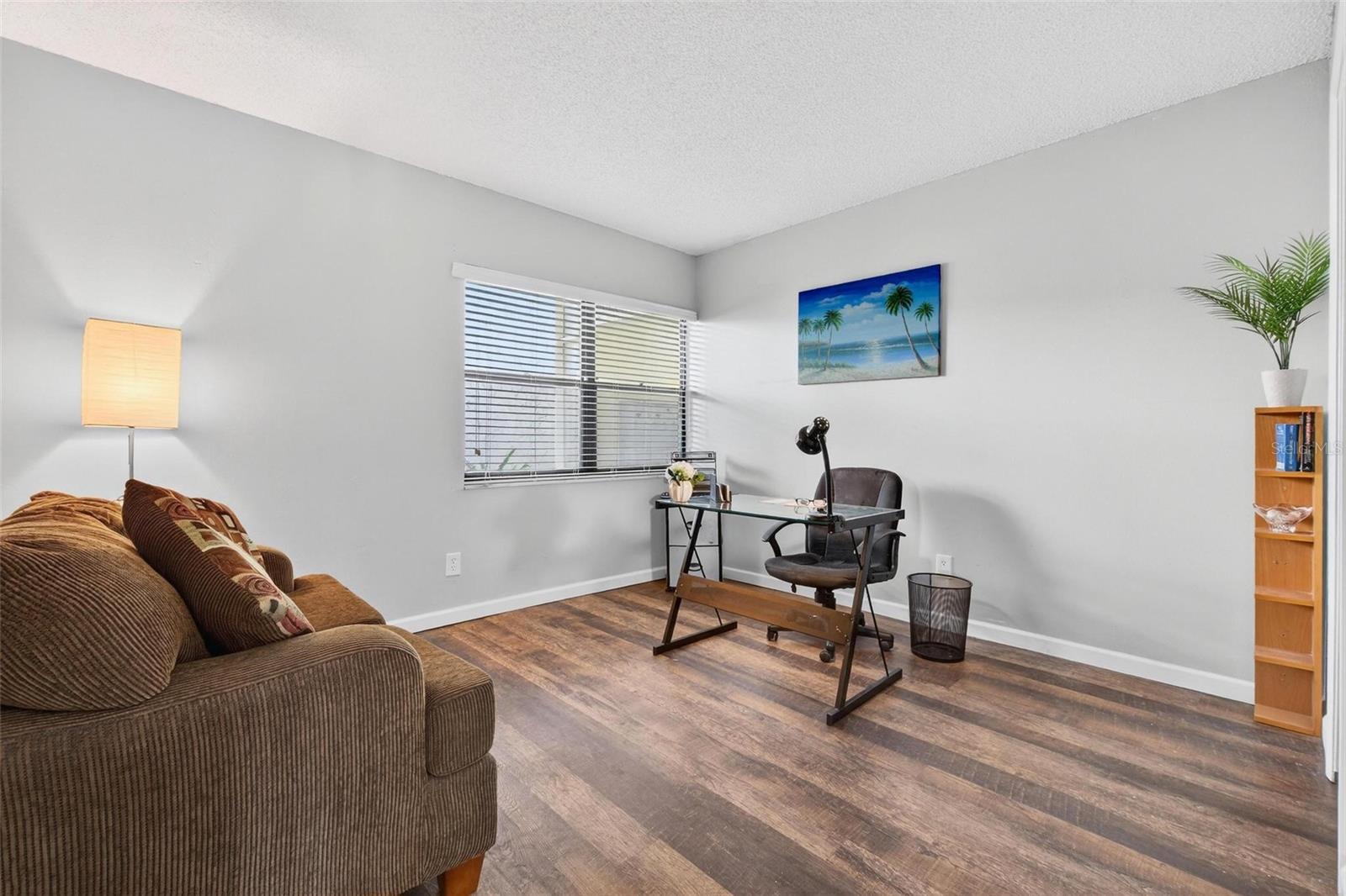 Image 13 of 44 For 14130 Rosemary Lane 4105